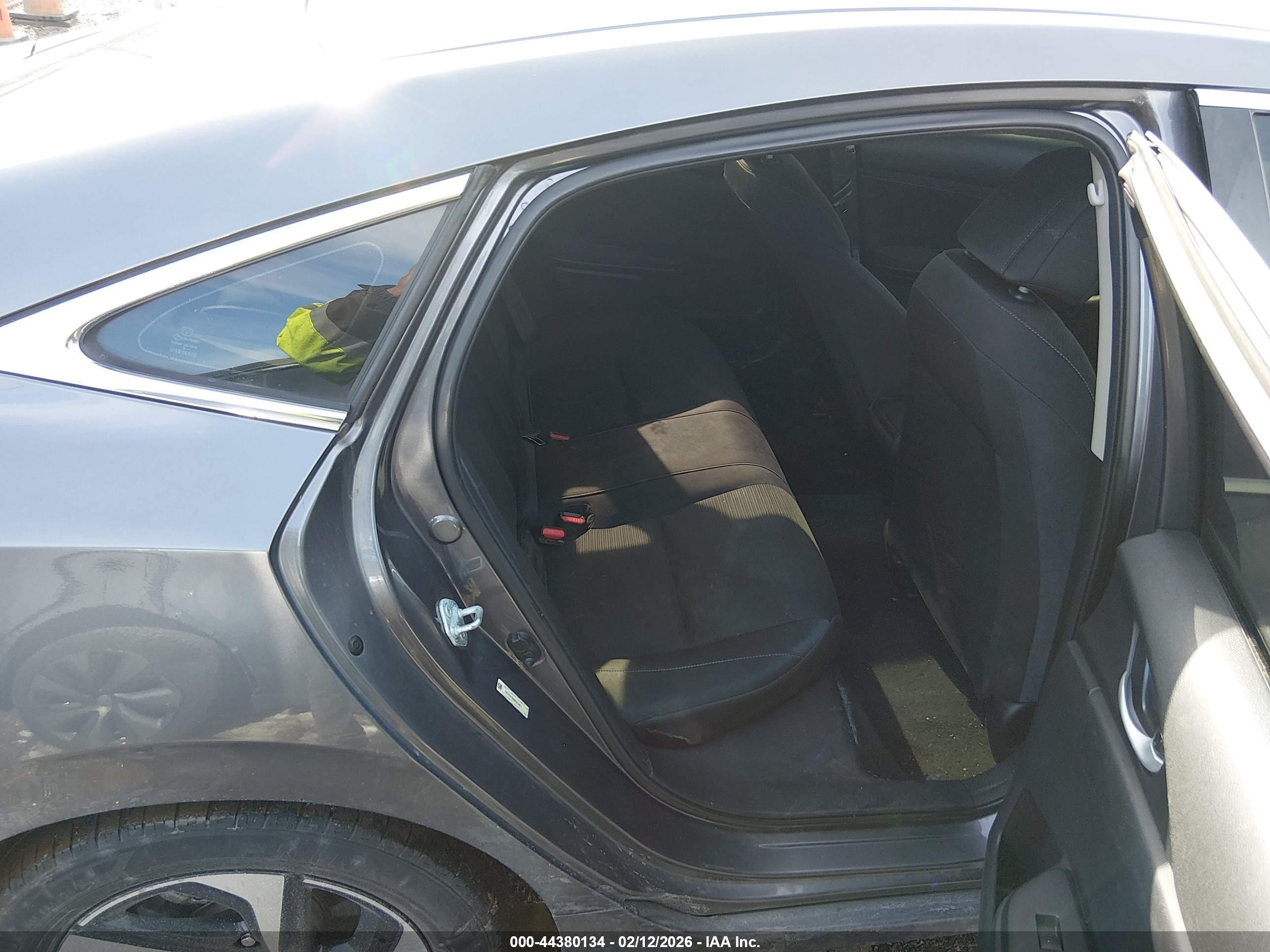 HONDA INSIGHT image 8