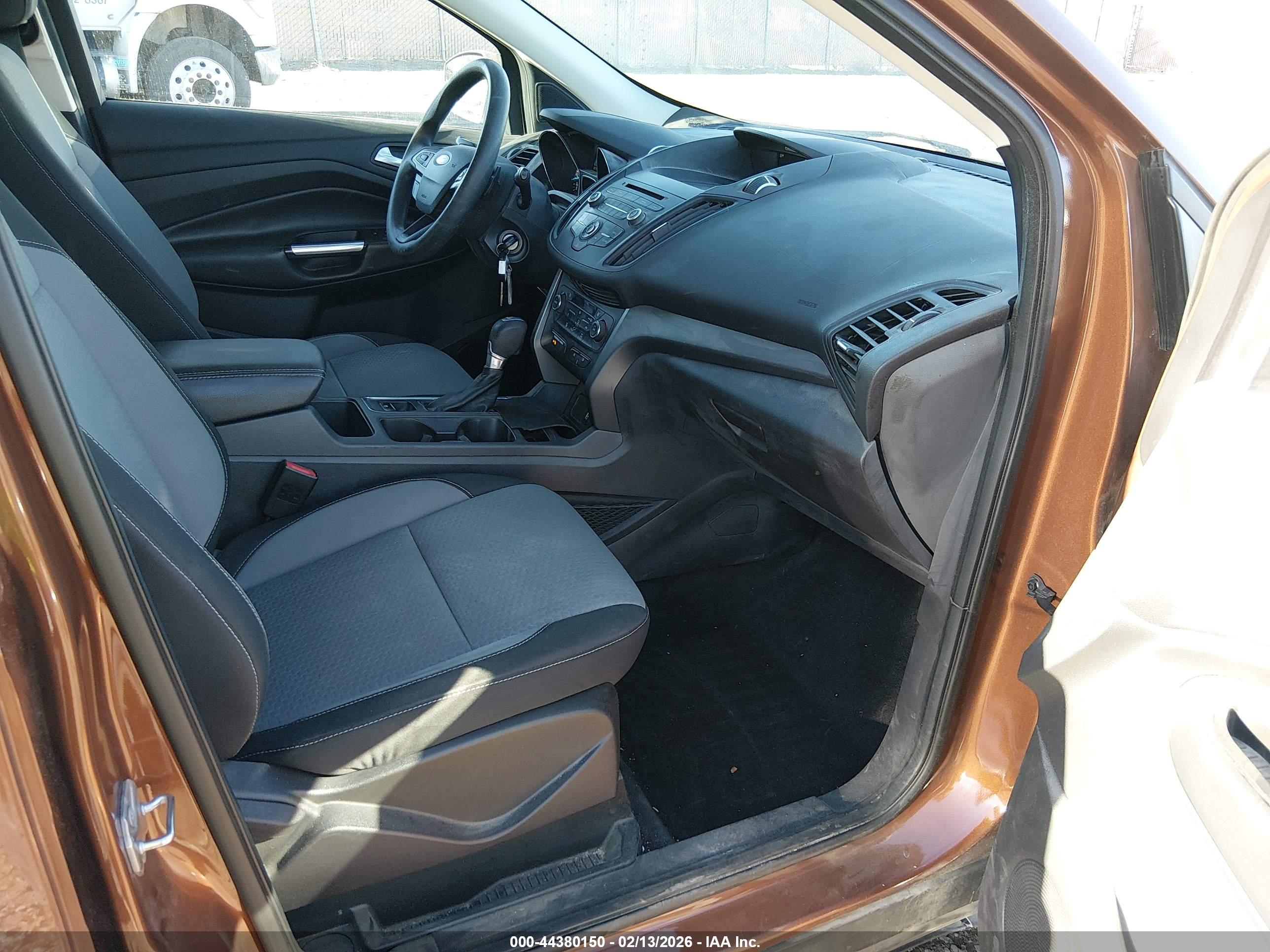 FORD ESCAPE image 5