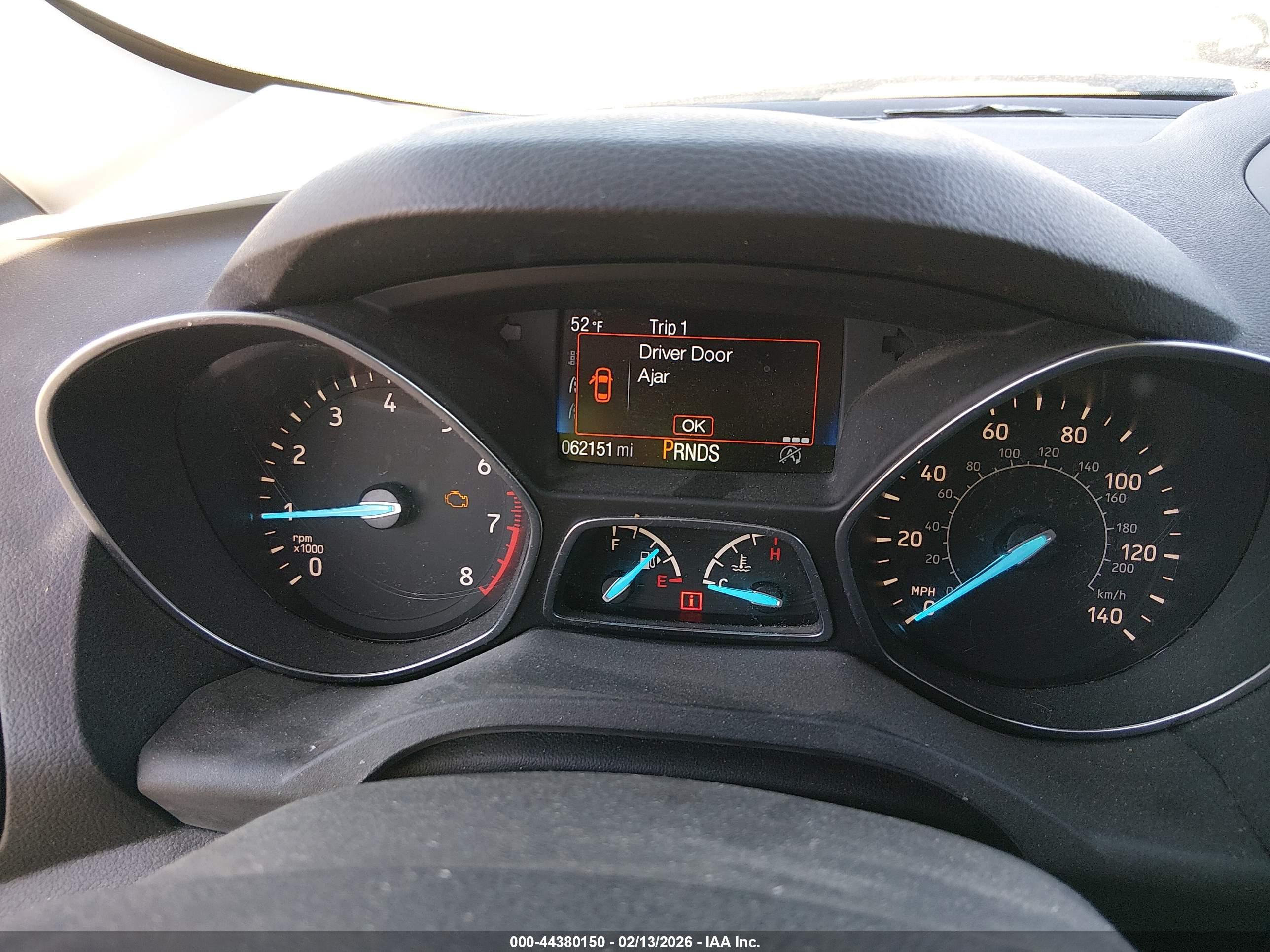 FORD ESCAPE image 7