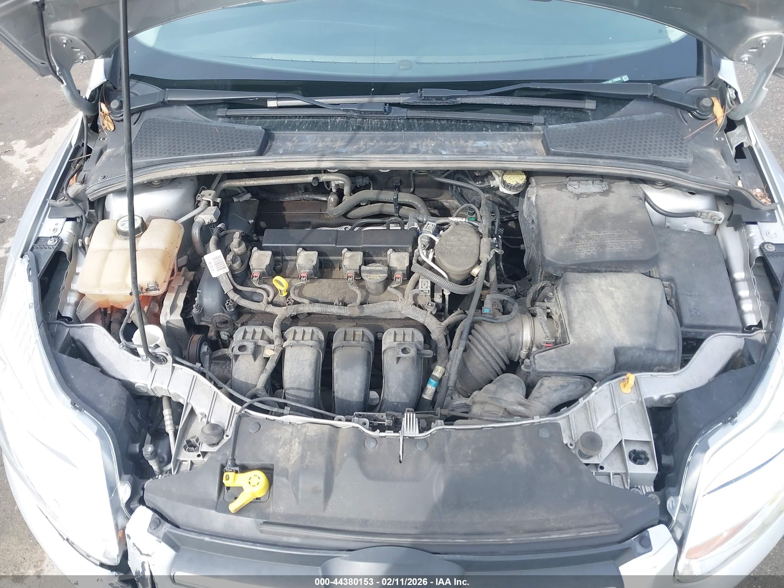 FORD FOCUS image 10
