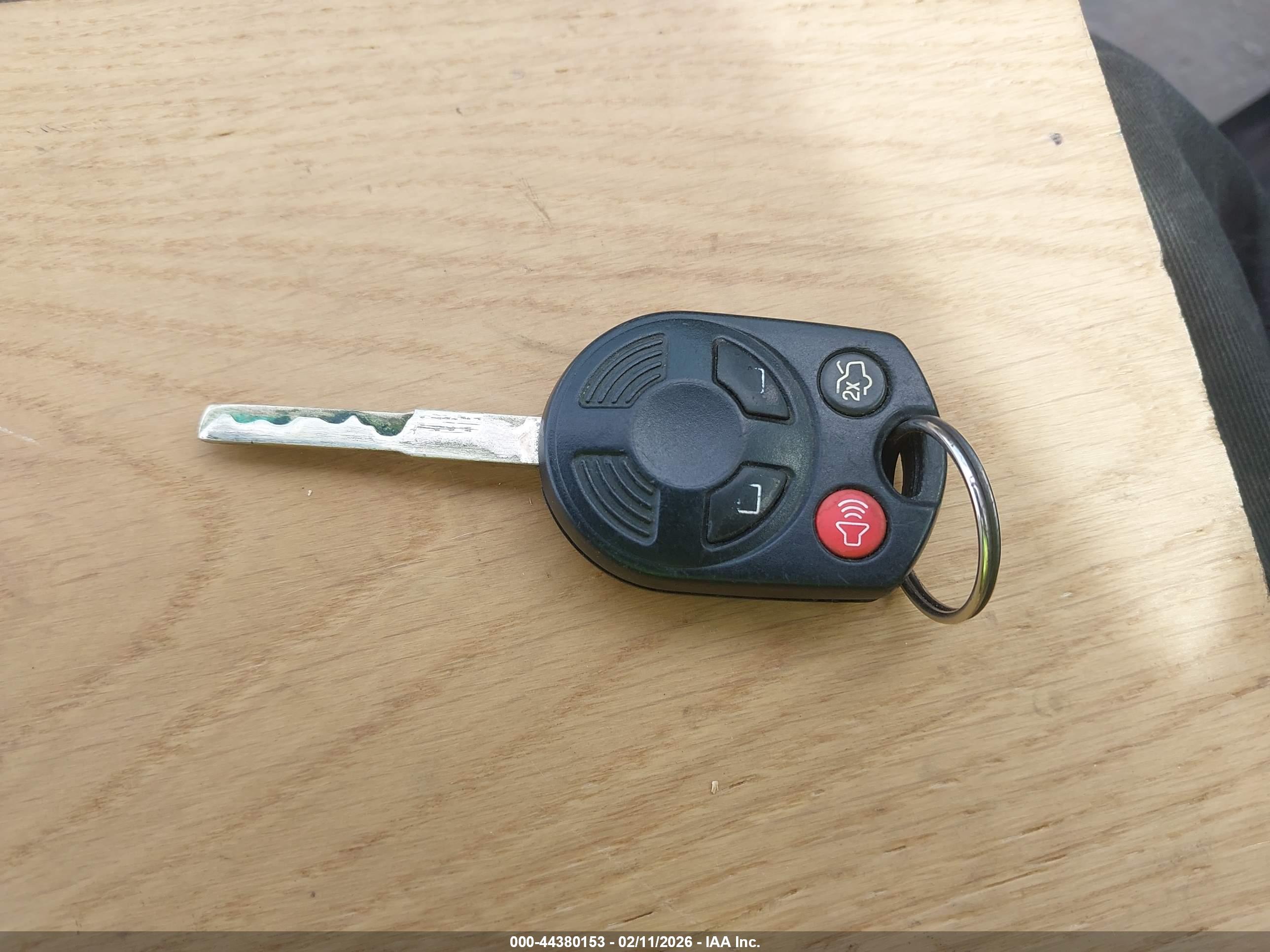 FORD FOCUS image 11