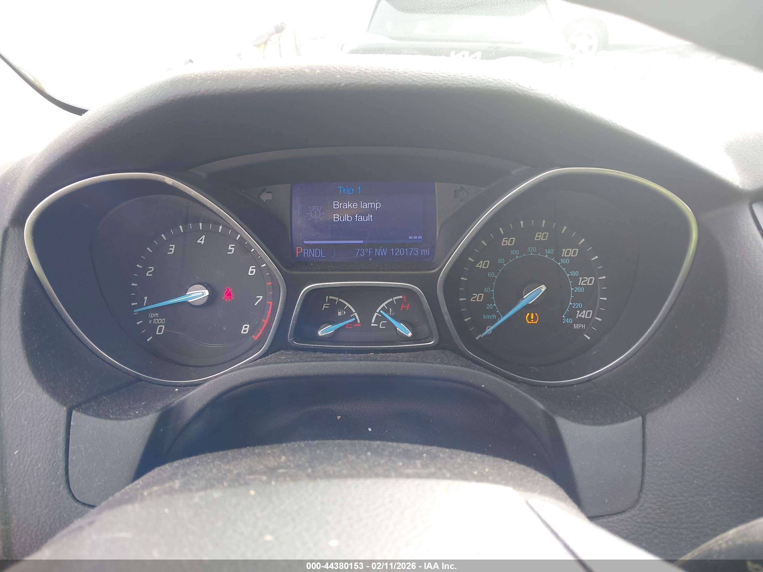 FORD FOCUS image 7