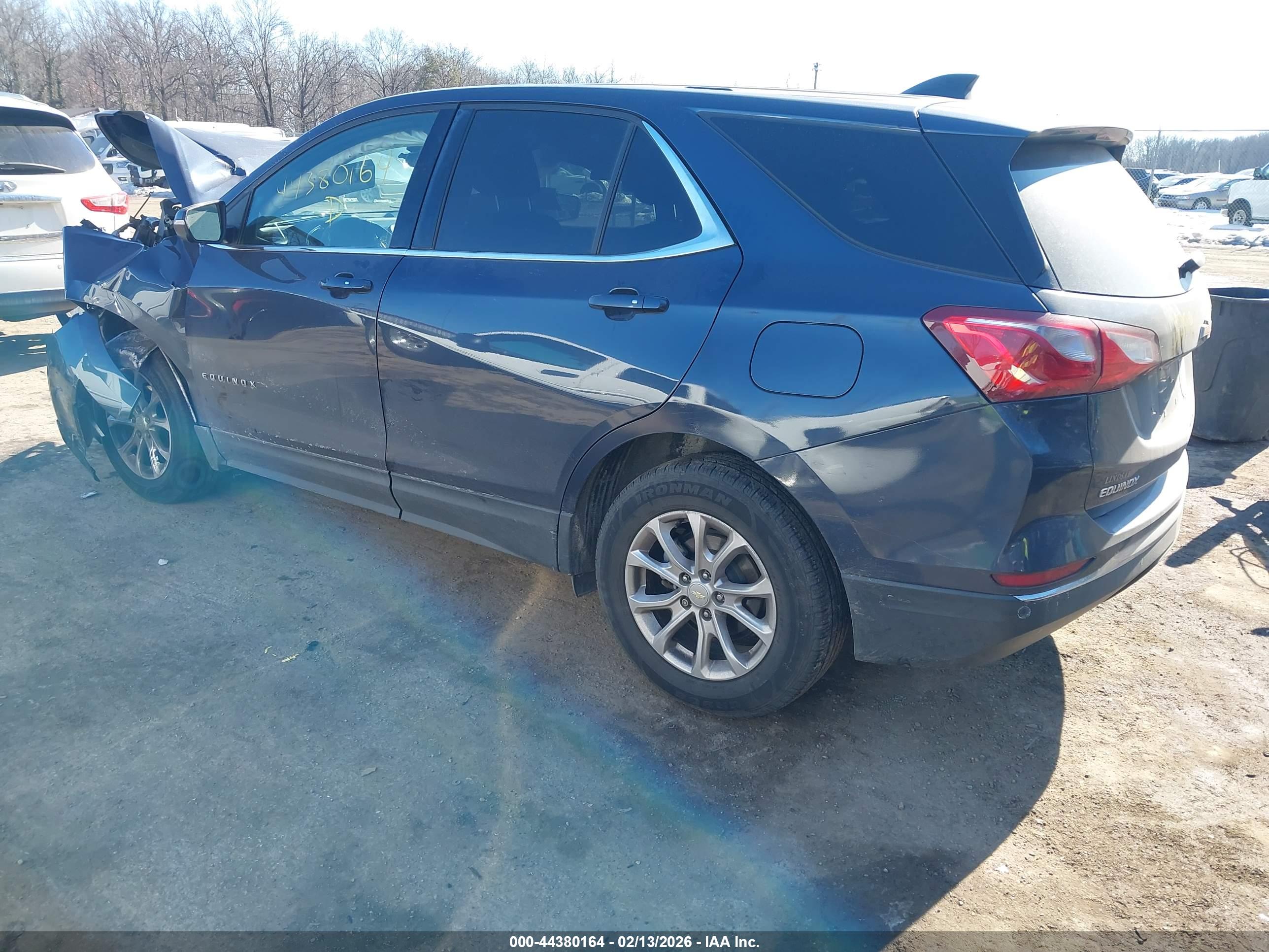 CHEVROLET EQUINOX image 3