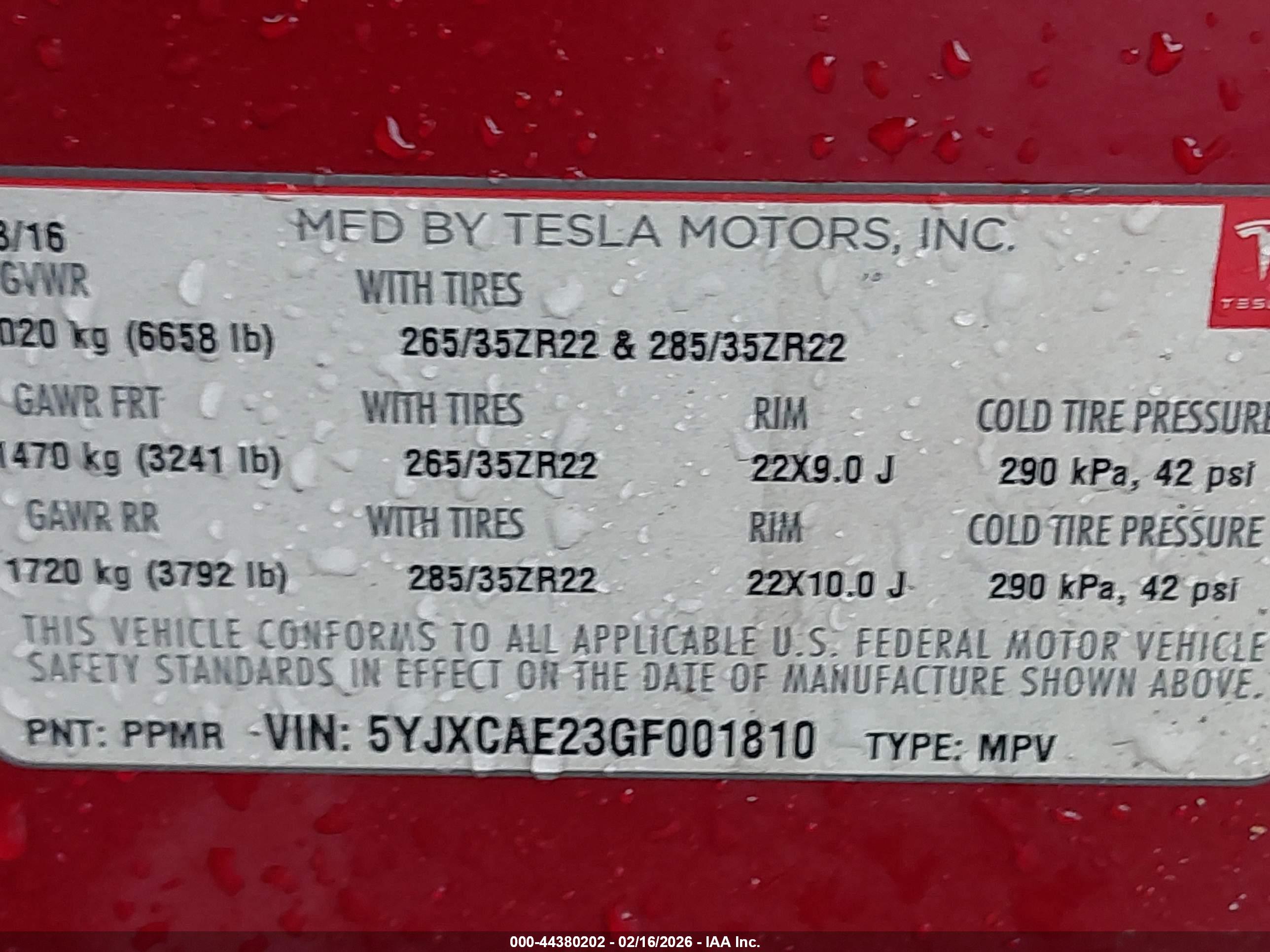 TESLA MODEL image 9