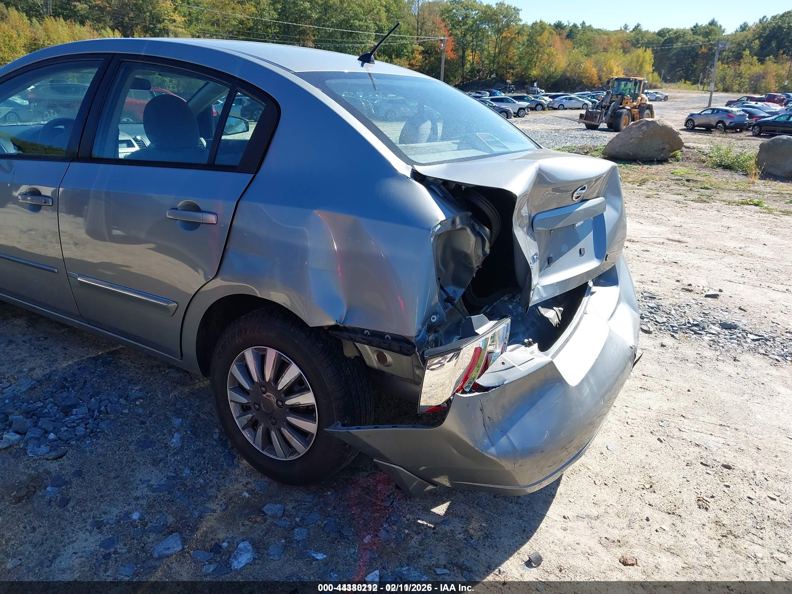 NISSAN SENTRA image 3