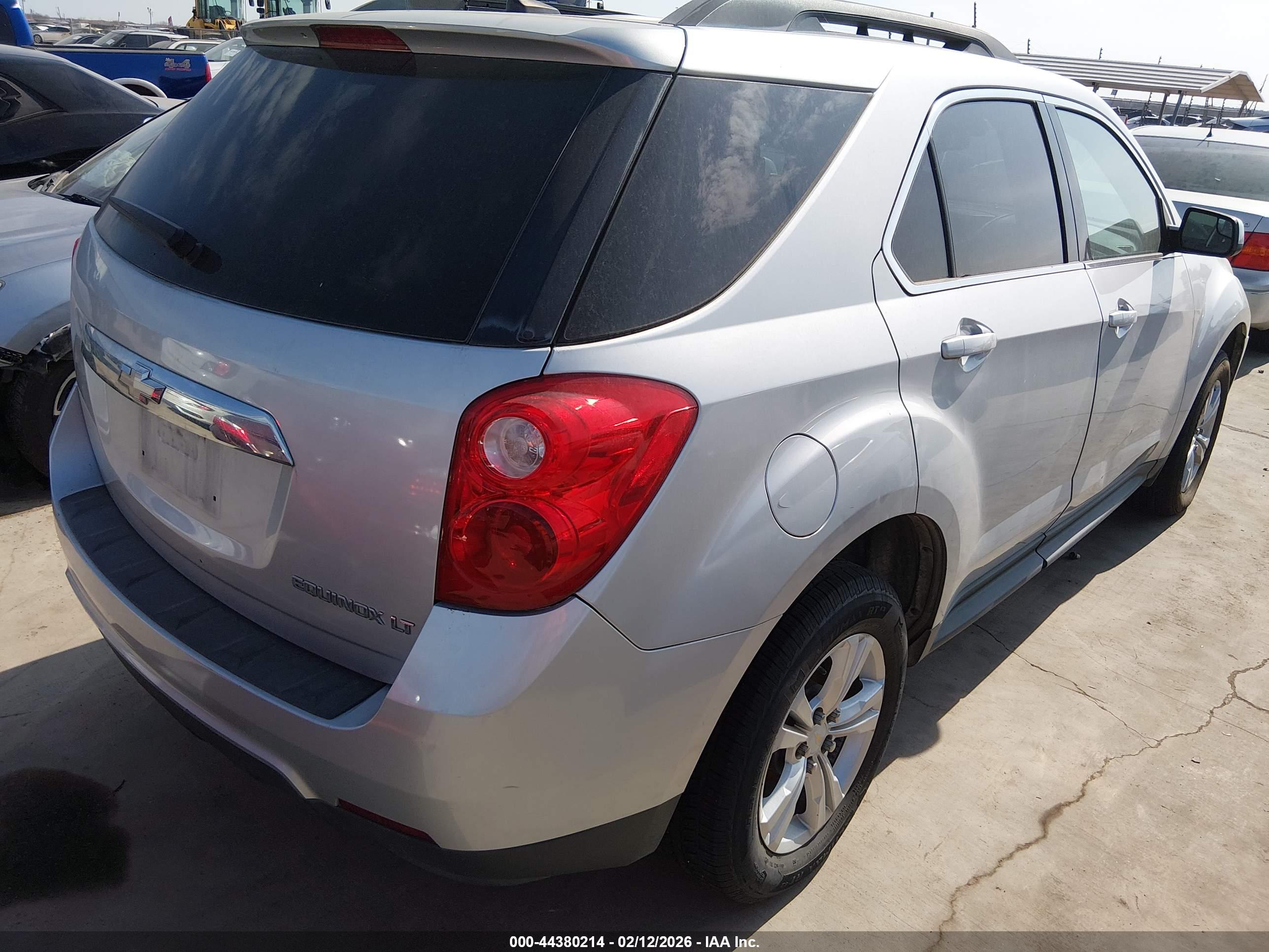 CHEVROLET EQUINOX image 4