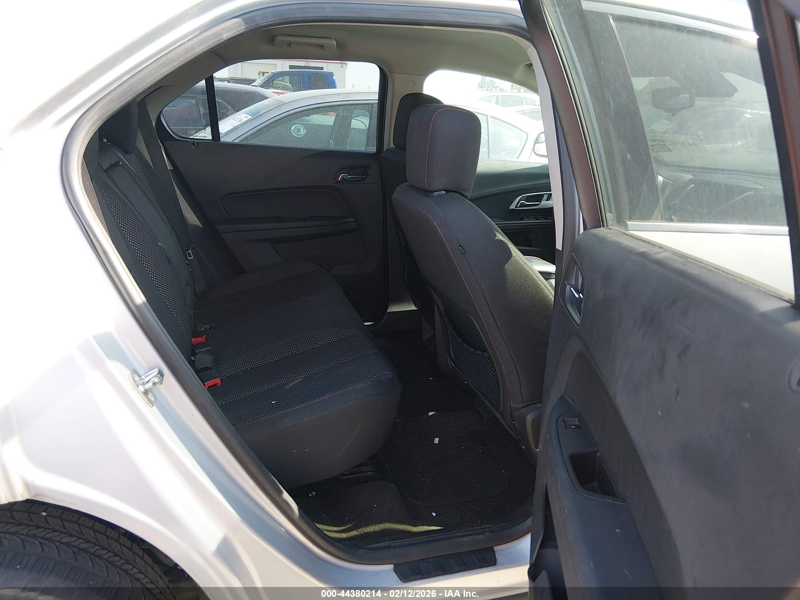 CHEVROLET EQUINOX image 8