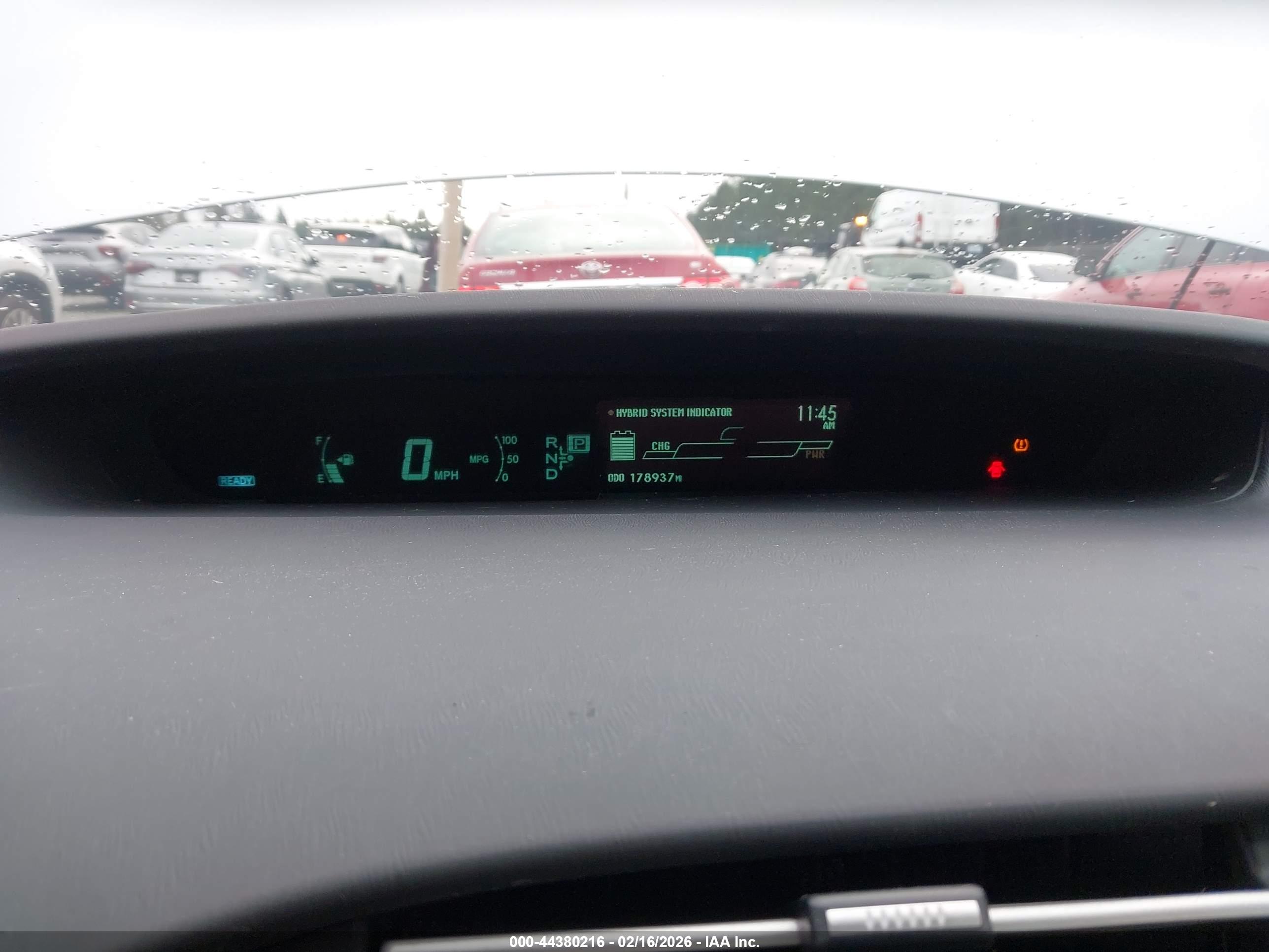 TOYOTA PRIUS image 7