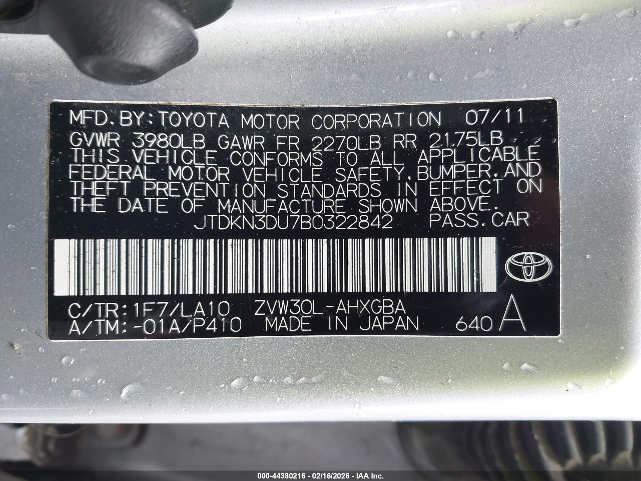TOYOTA PRIUS image 9