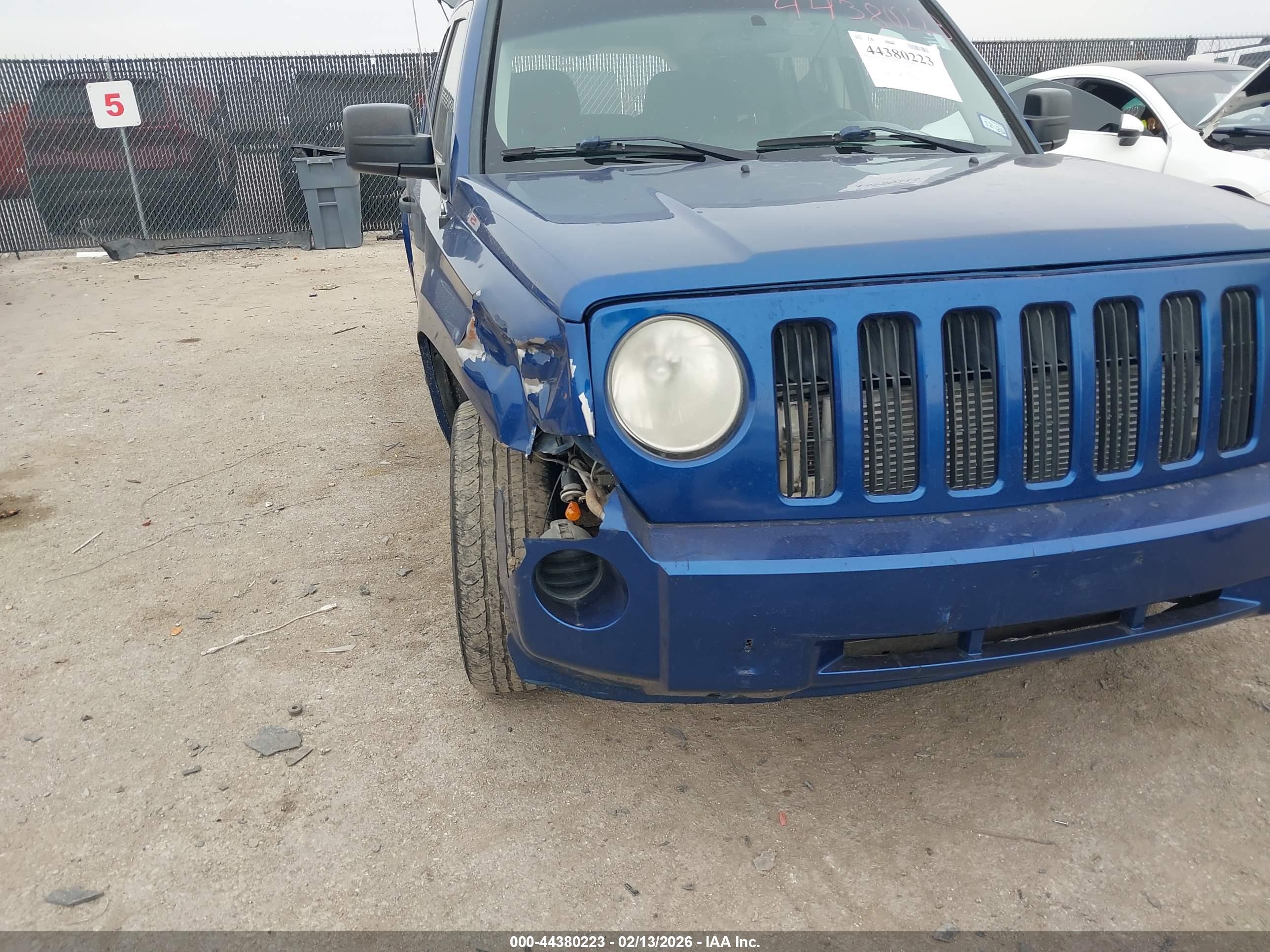 JEEP PATRIOT image 6