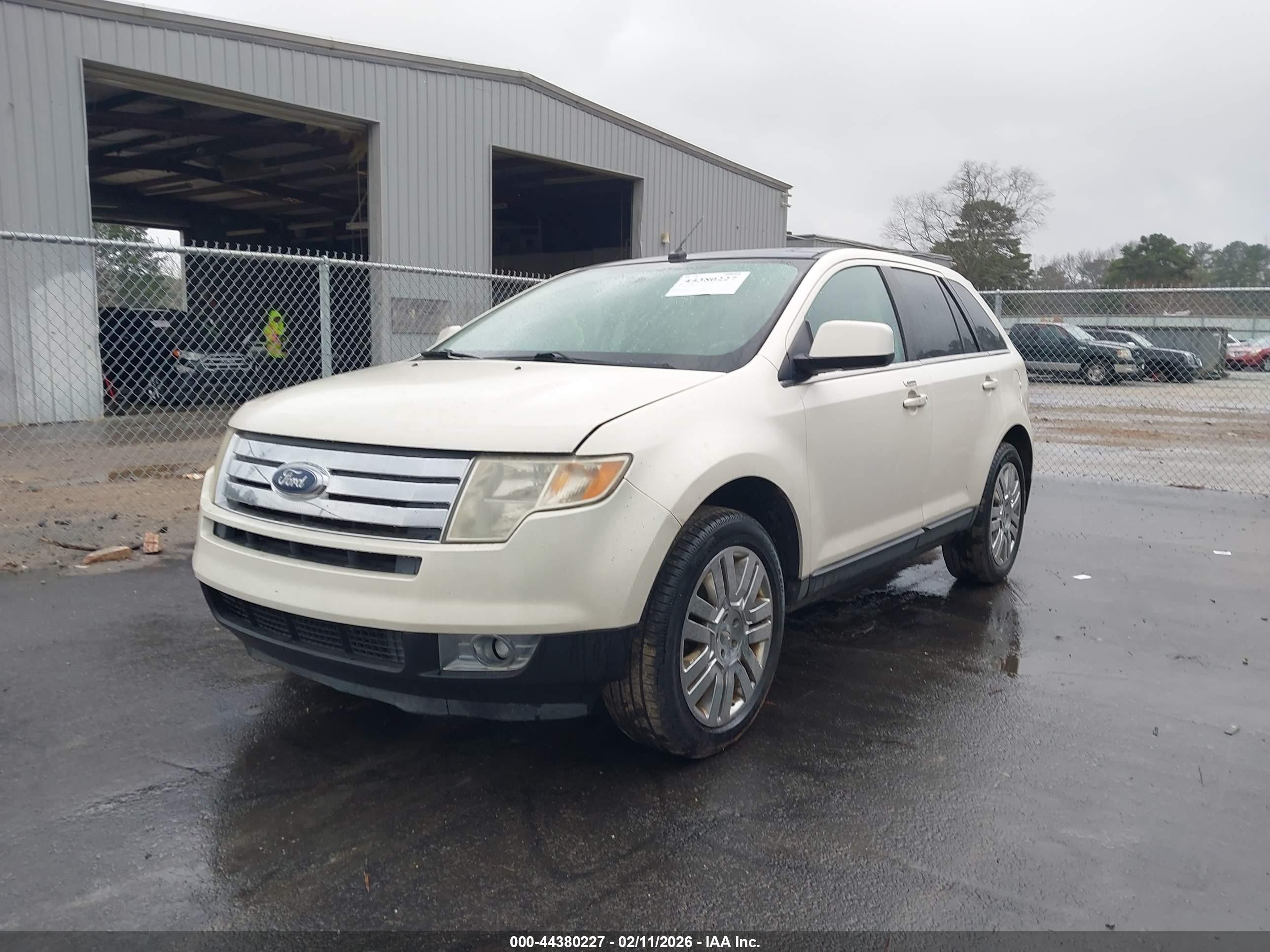 FORD EDGE image 2