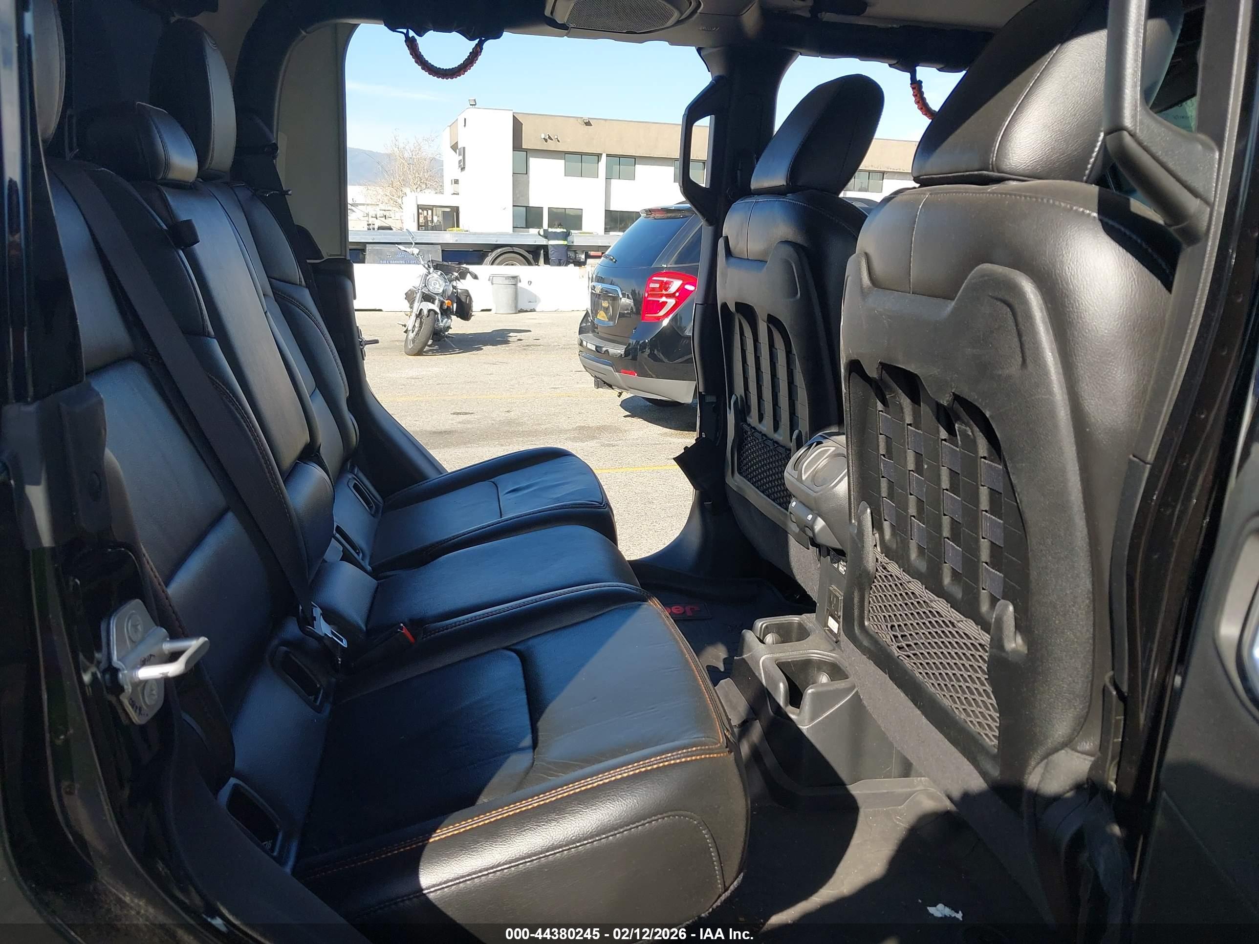 JEEP GLADIATOR image 8