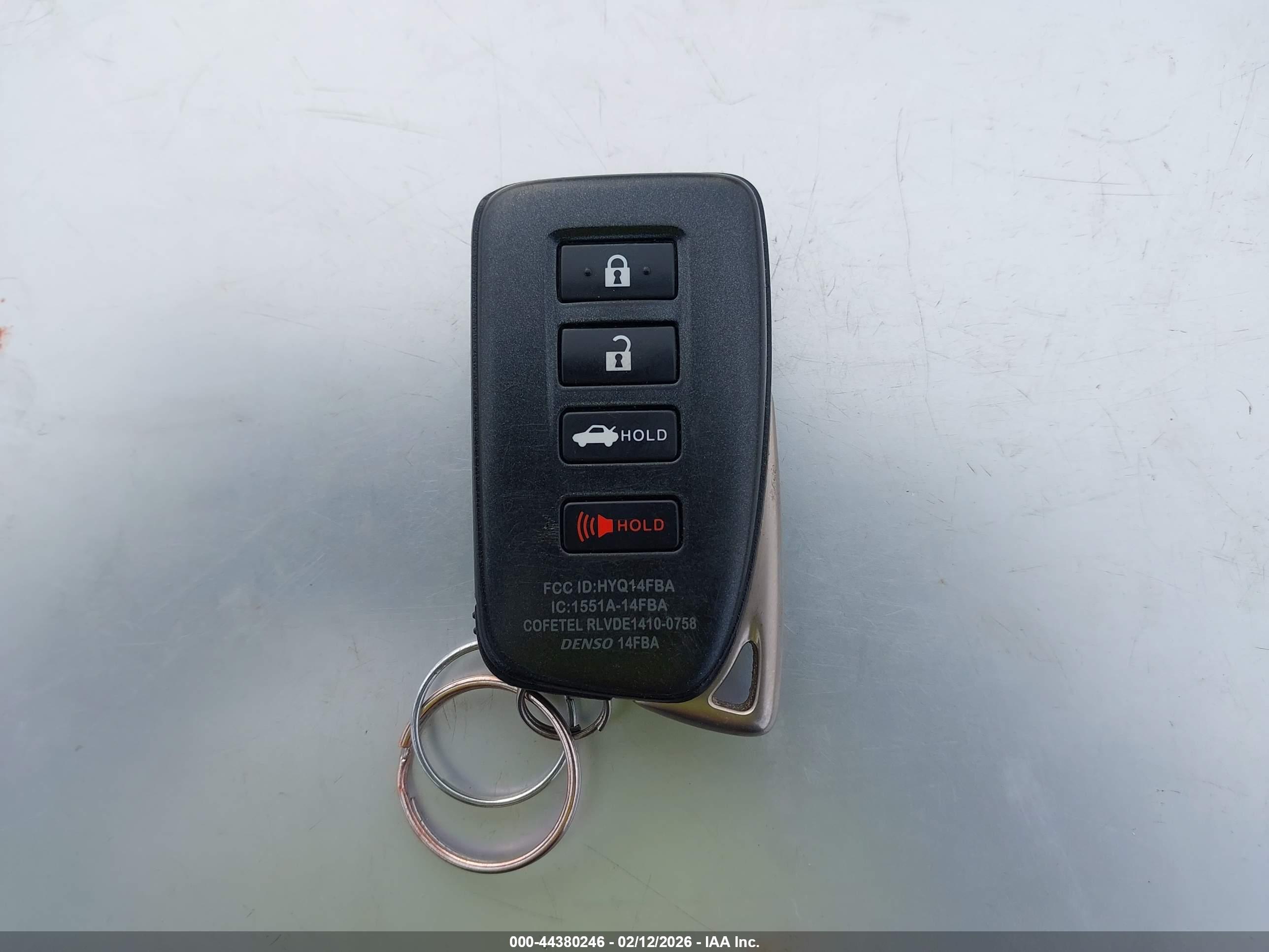 LEXUS ES image 11