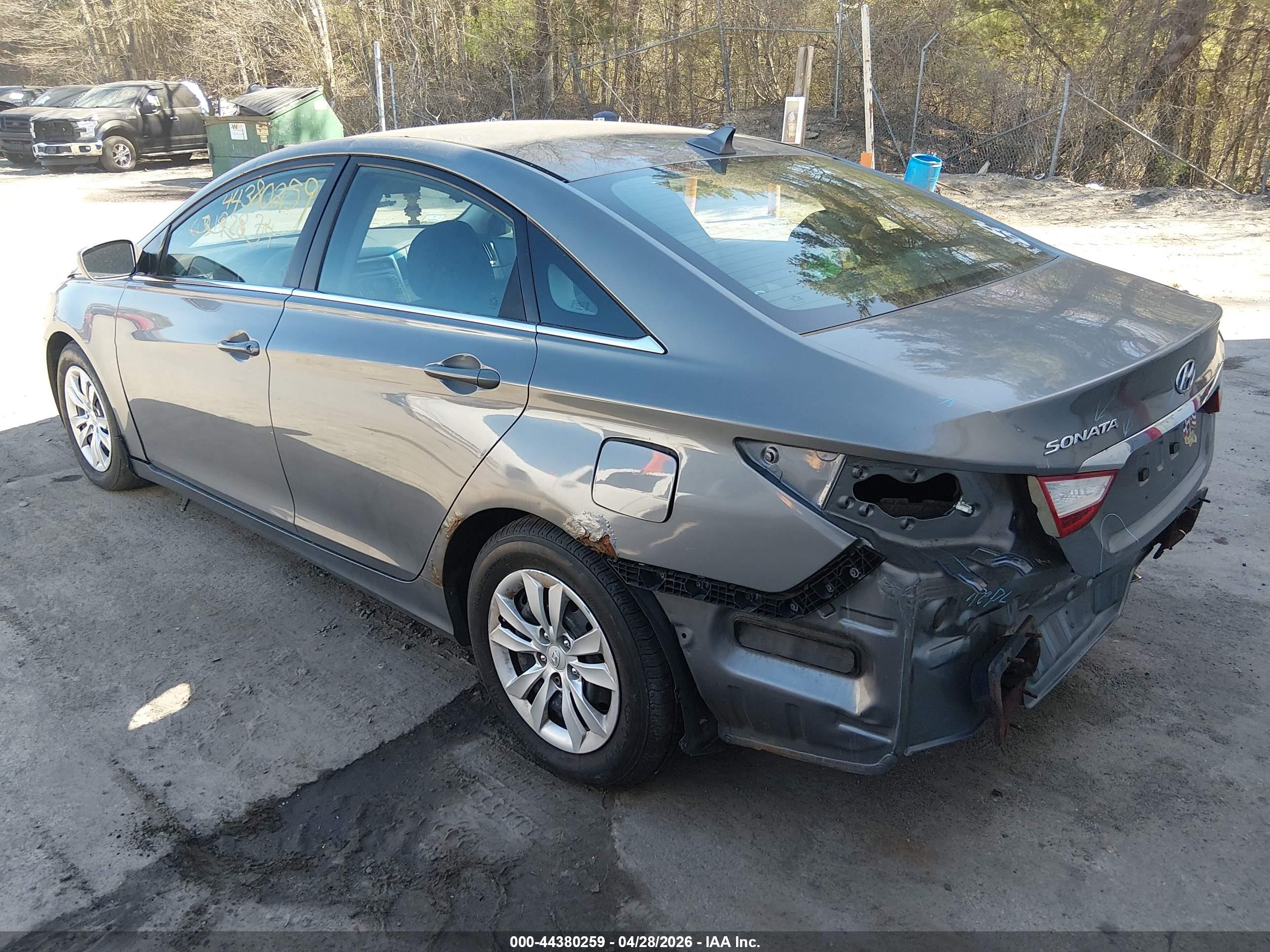 HYUNDAI SONATA image 3