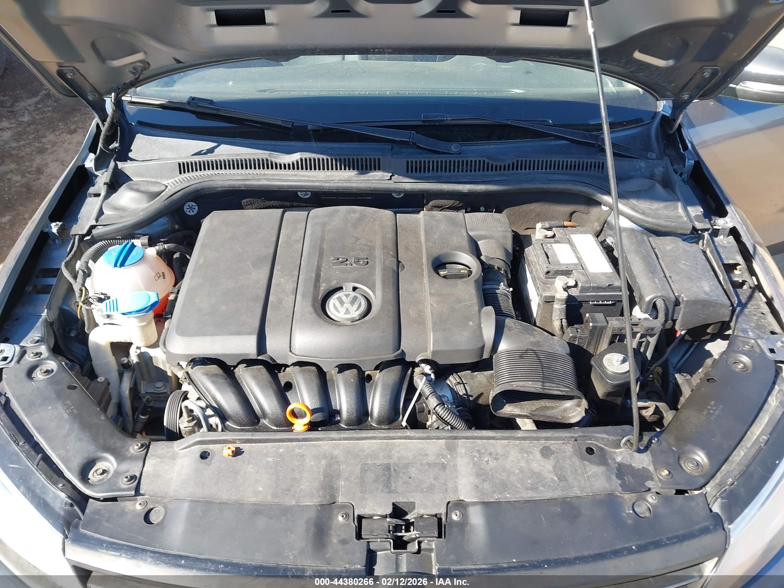 VOLKSWAGEN JETTA image 10
