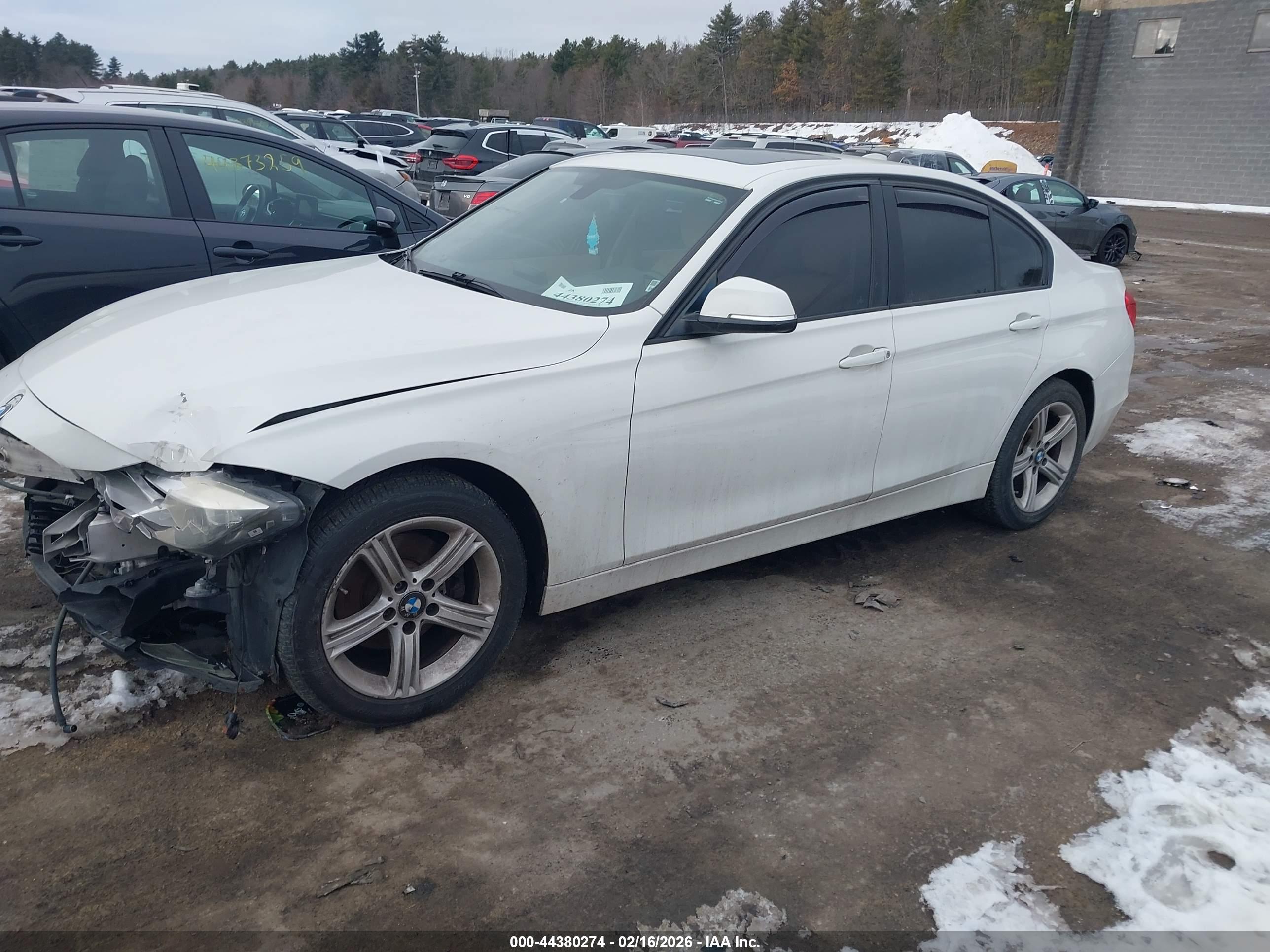 BMW 328I image 2