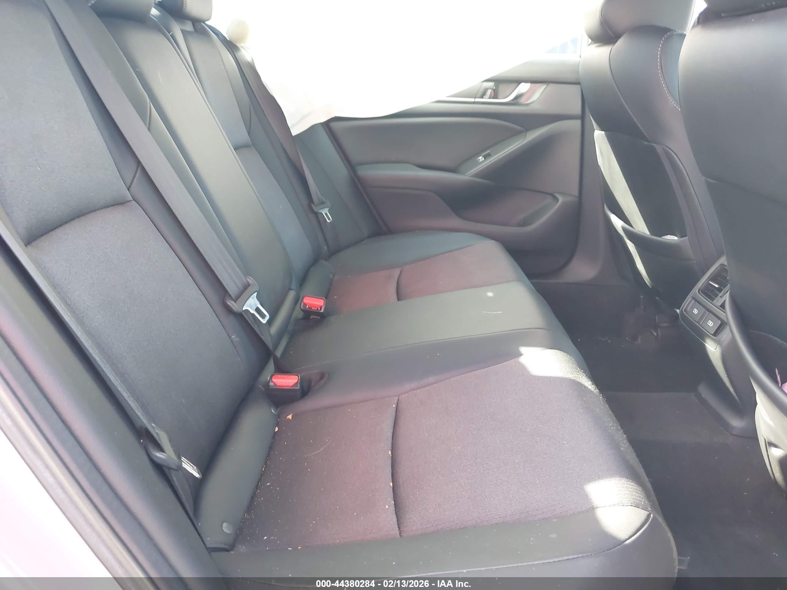 HONDA ACCORD image 8
