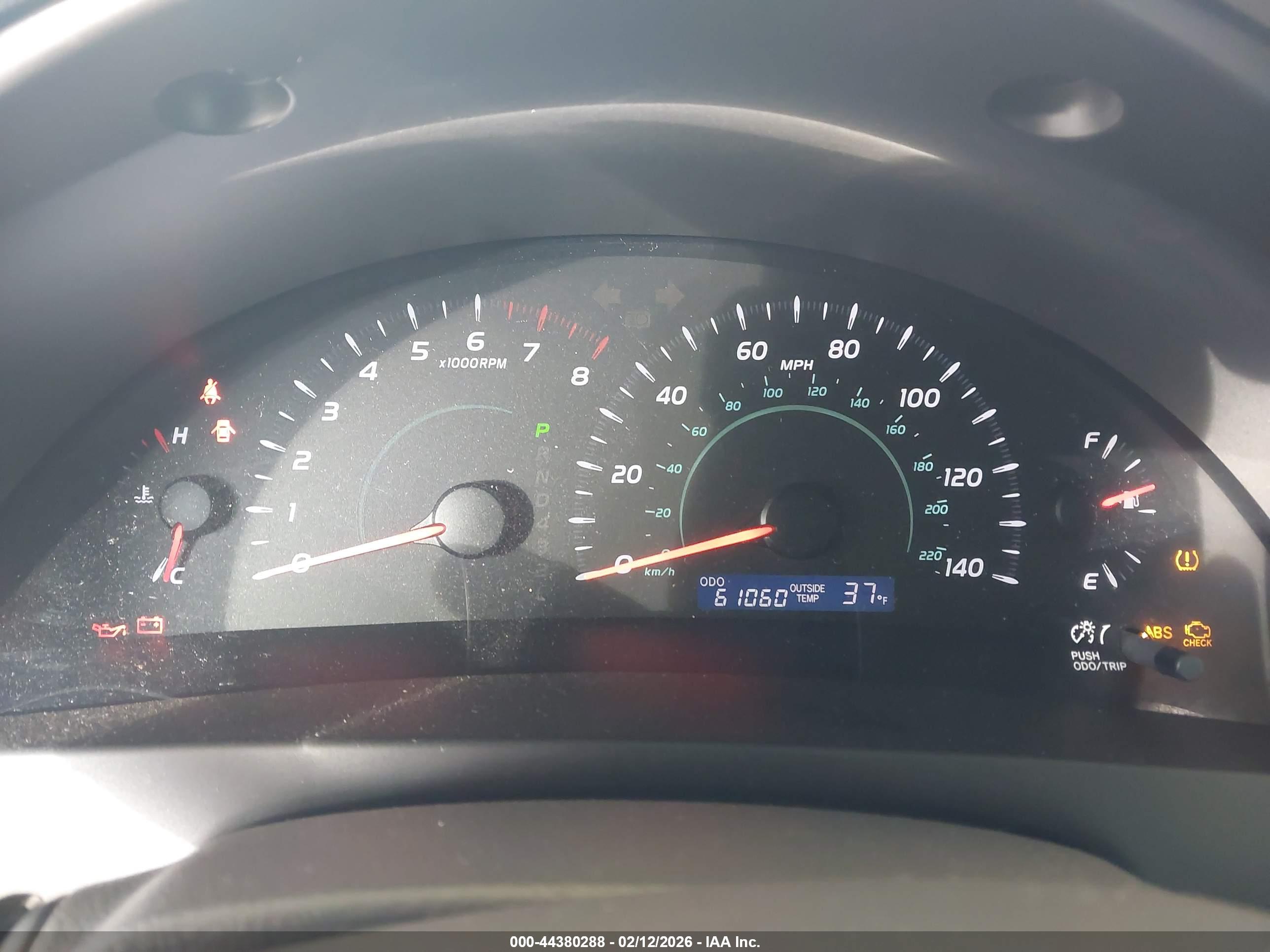 TOYOTA CAMRY image 7