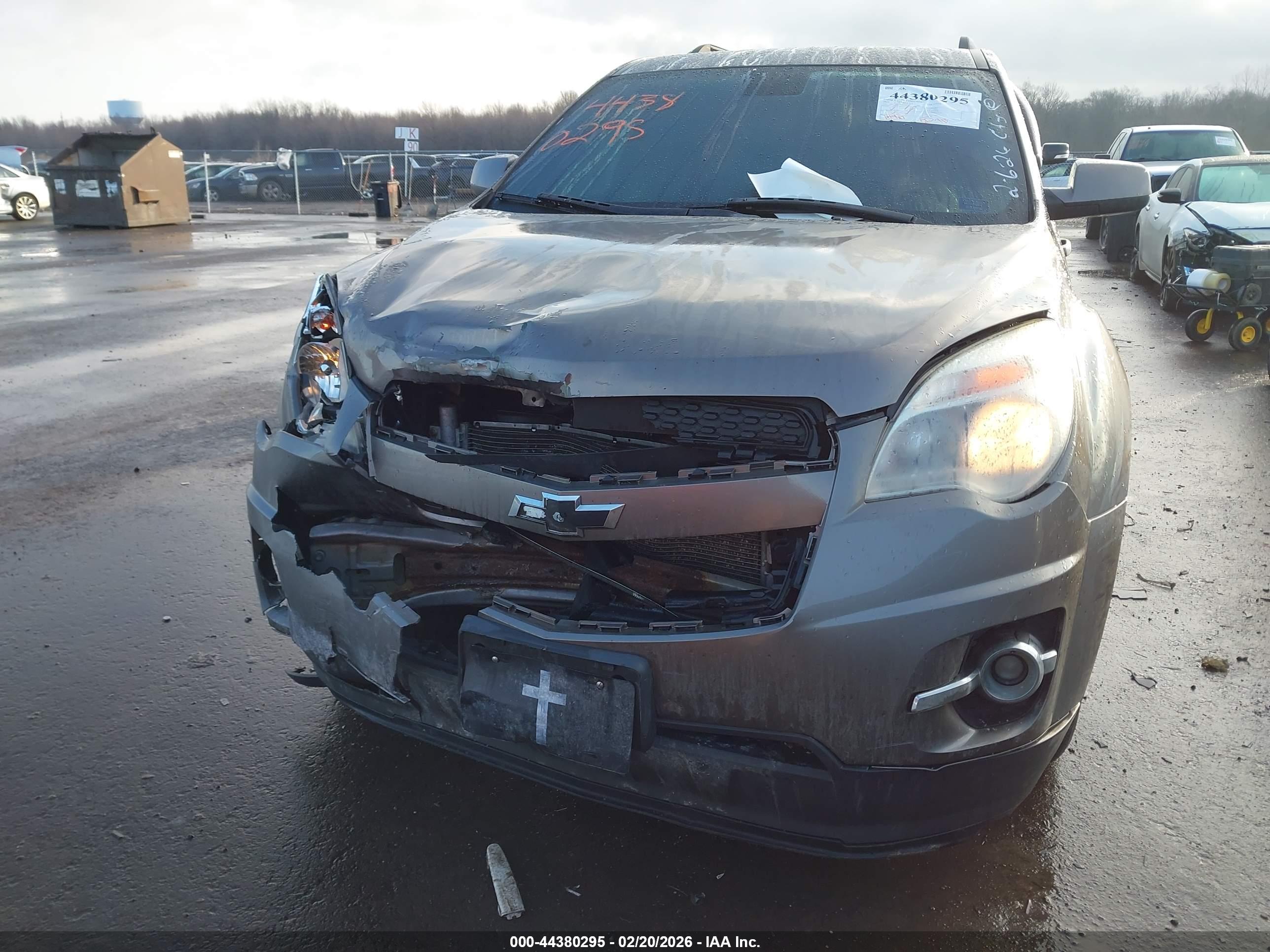 CHEVROLET EQUINOX image 6
