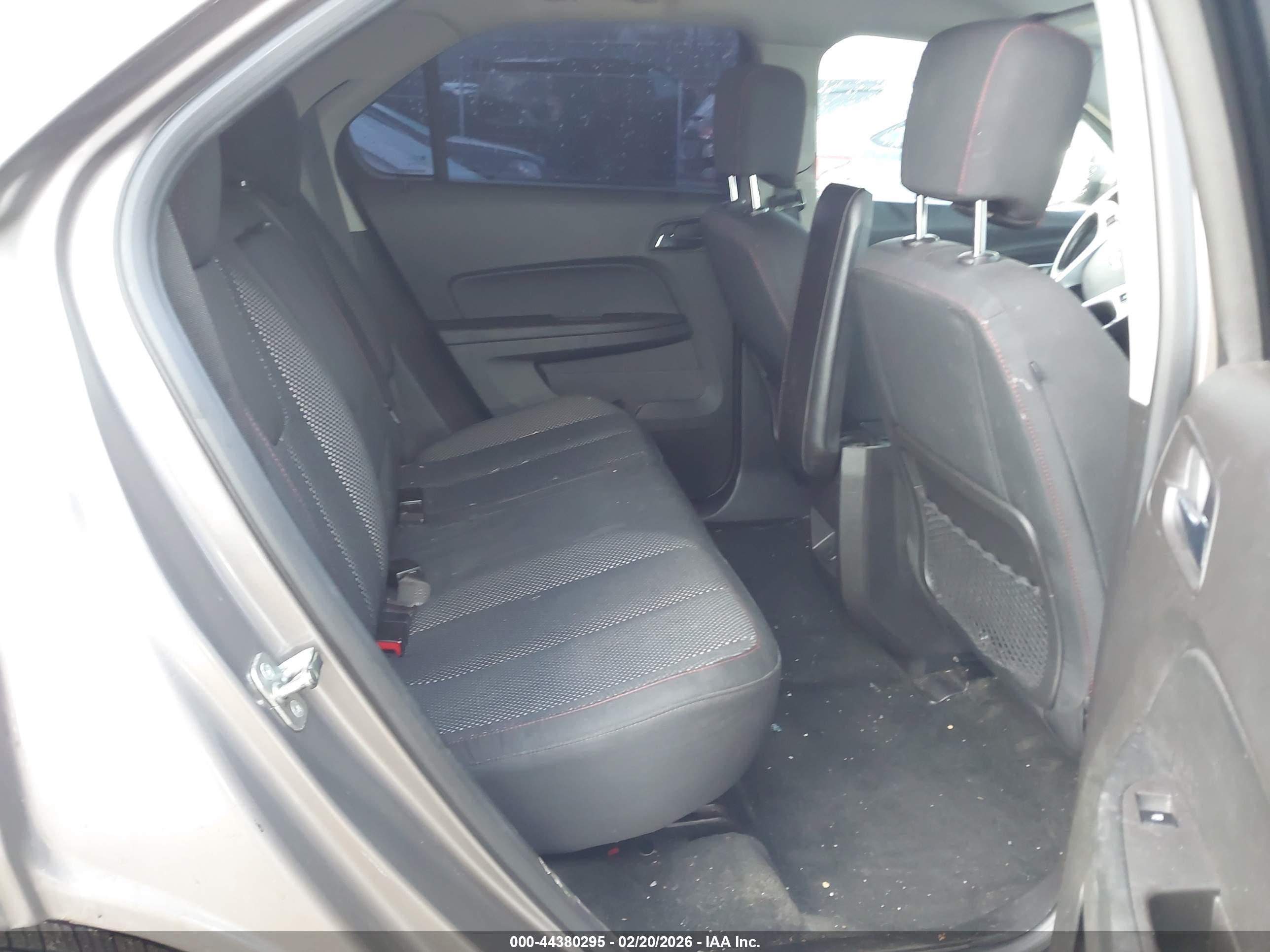 CHEVROLET EQUINOX image 8