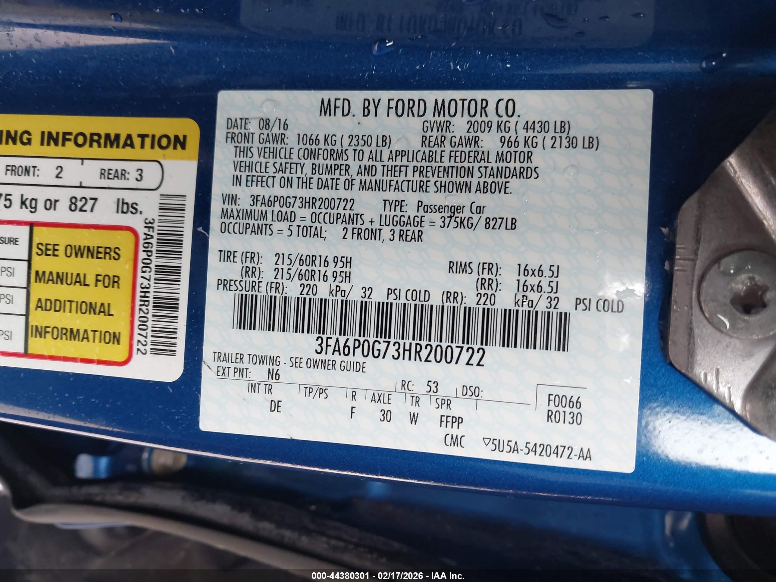 FORD FUSION image 9