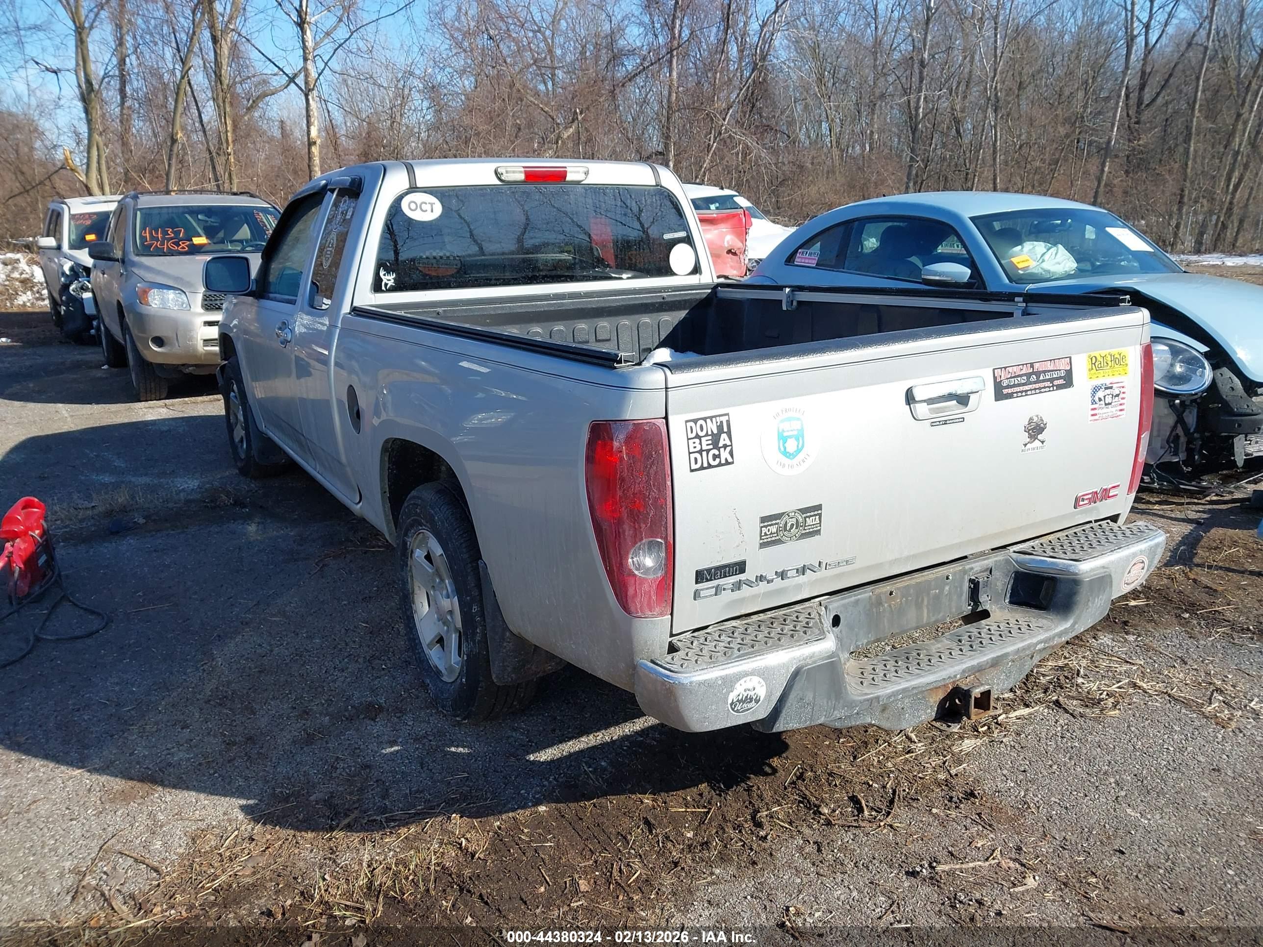 GMC CANYON image 3