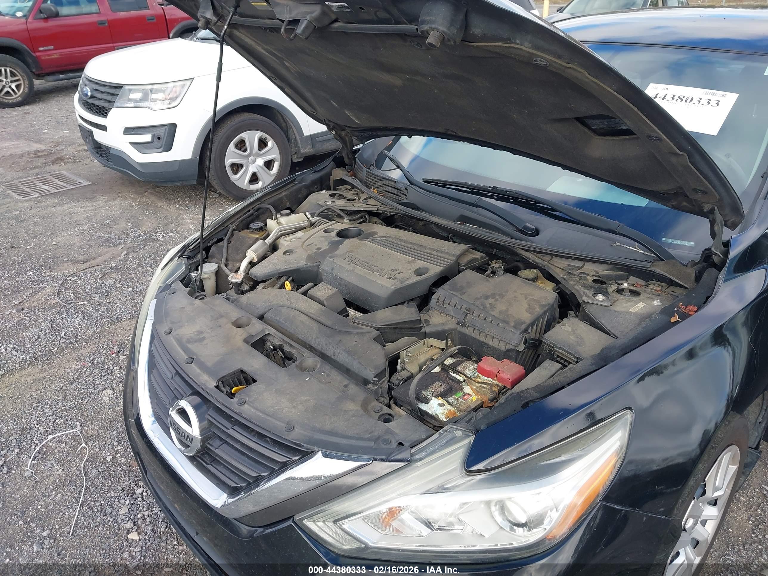 NISSAN ALTIMA image 10