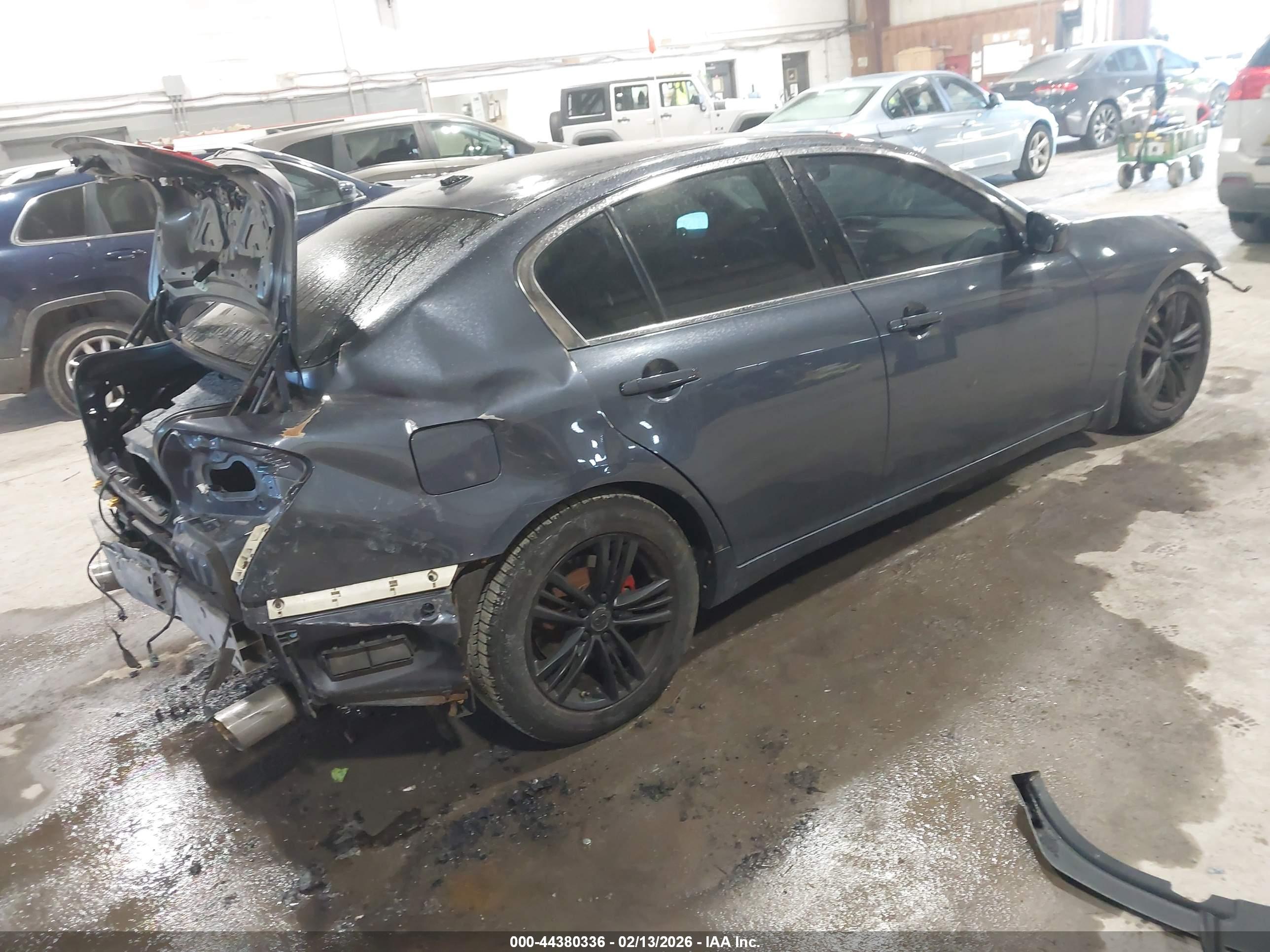 INFINITI G37X image 4
