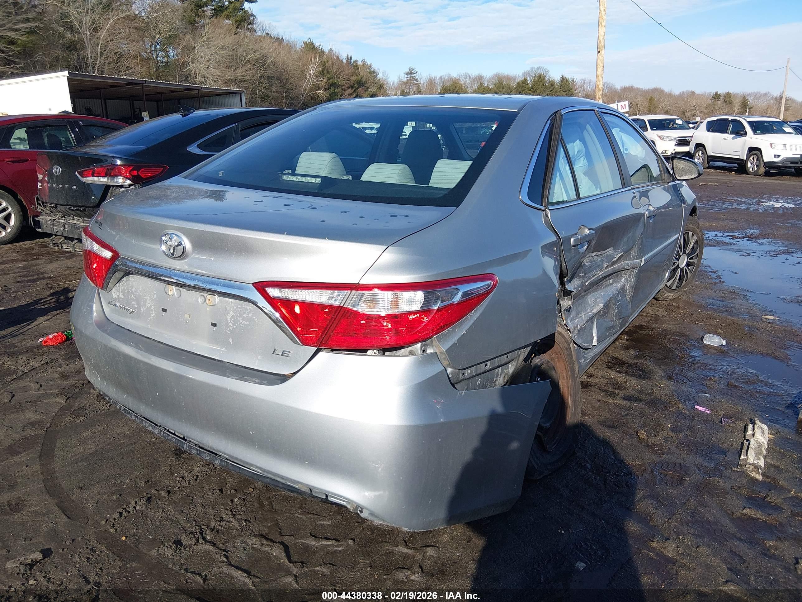 TOYOTA CAMRY image 4