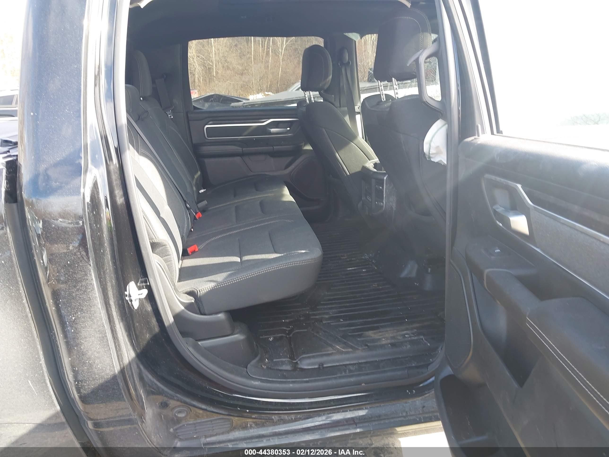 RAM 1500 image 8