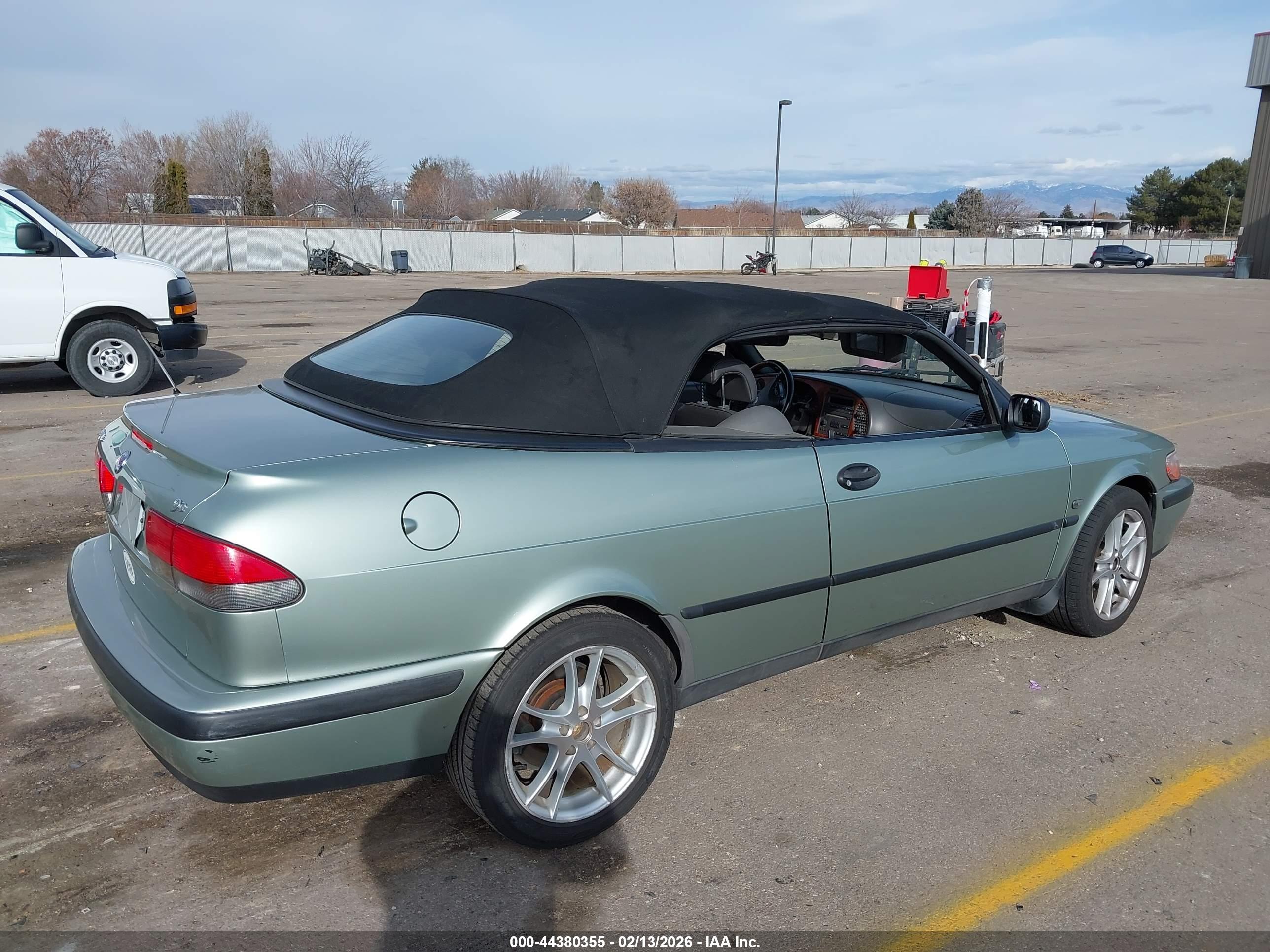 SAAB 9-3 image 4