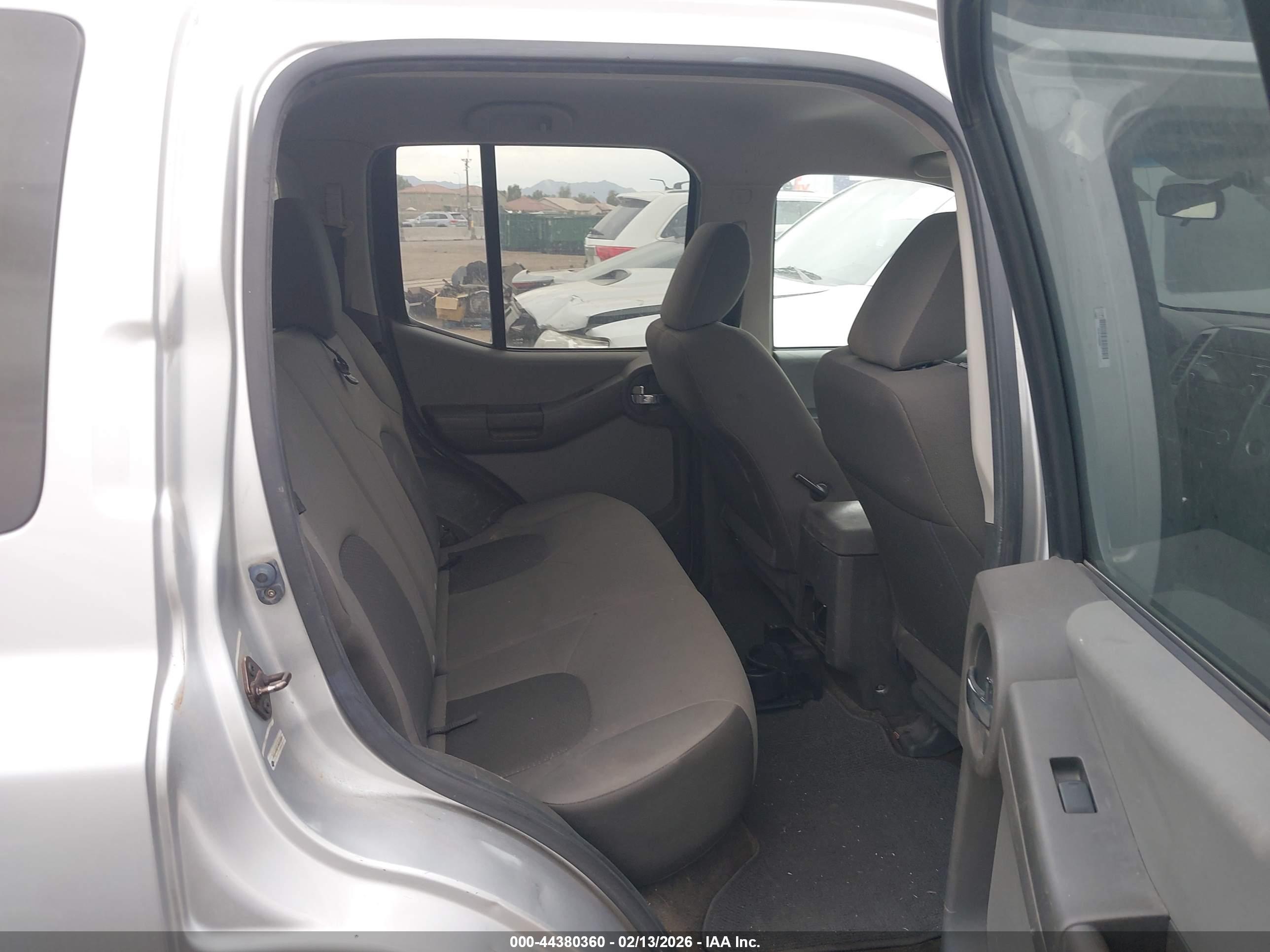 NISSAN XTERRA image 8