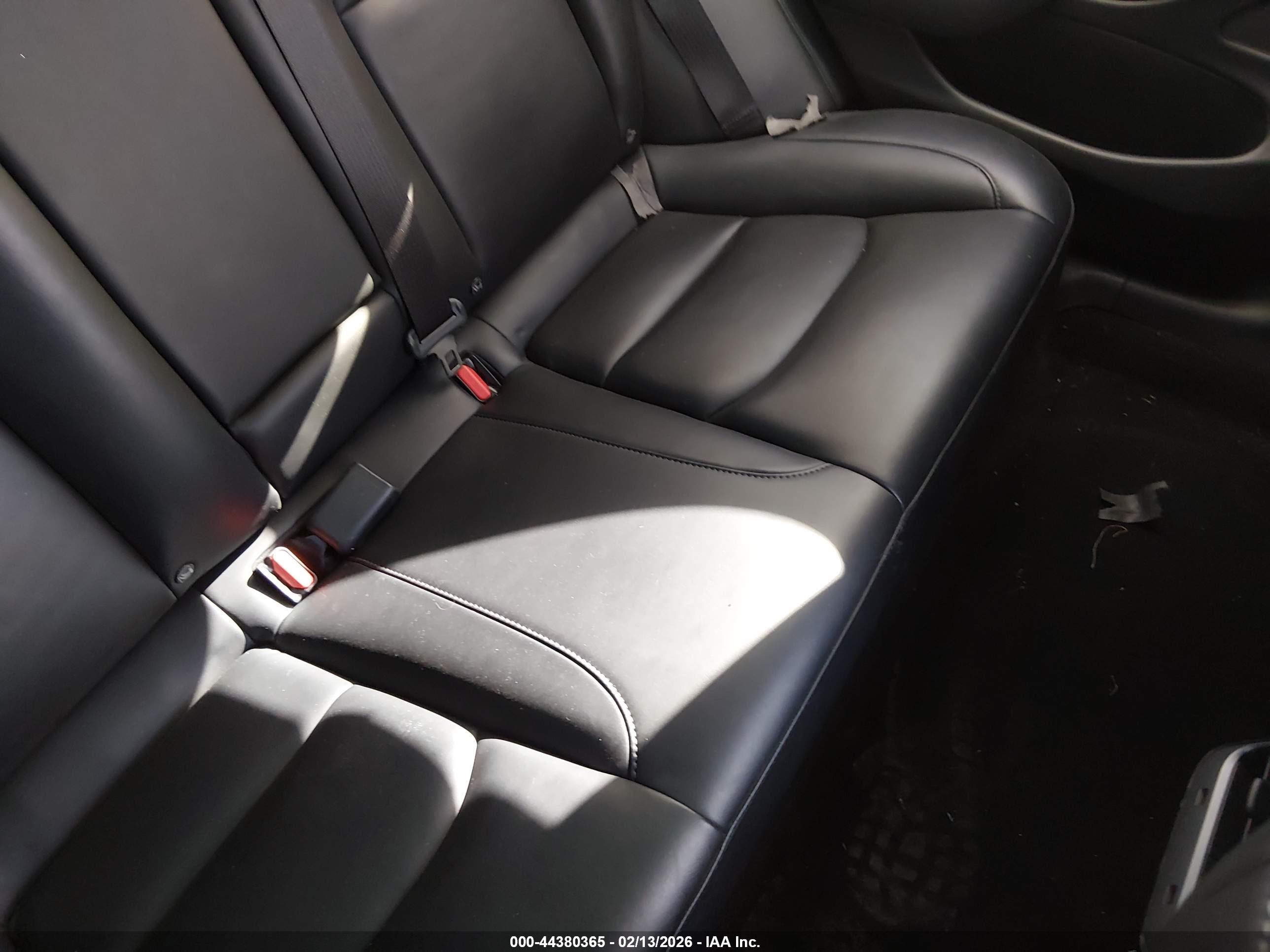 TESLA MODEL image 8