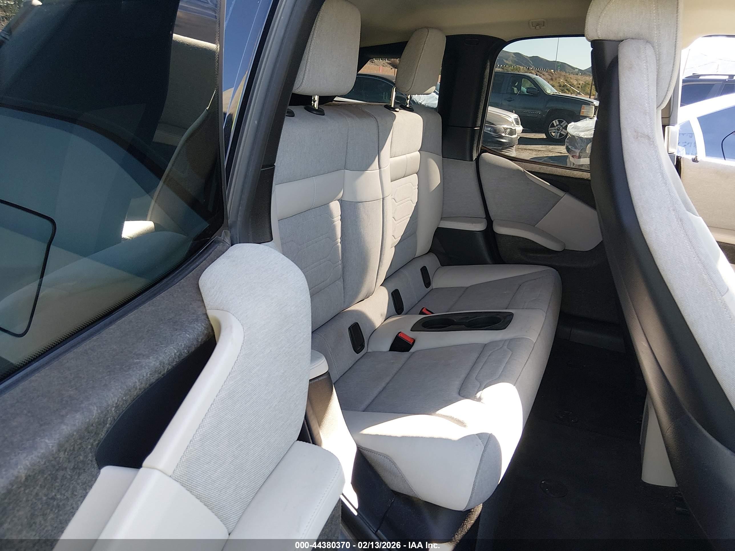 BMW I3 image 8