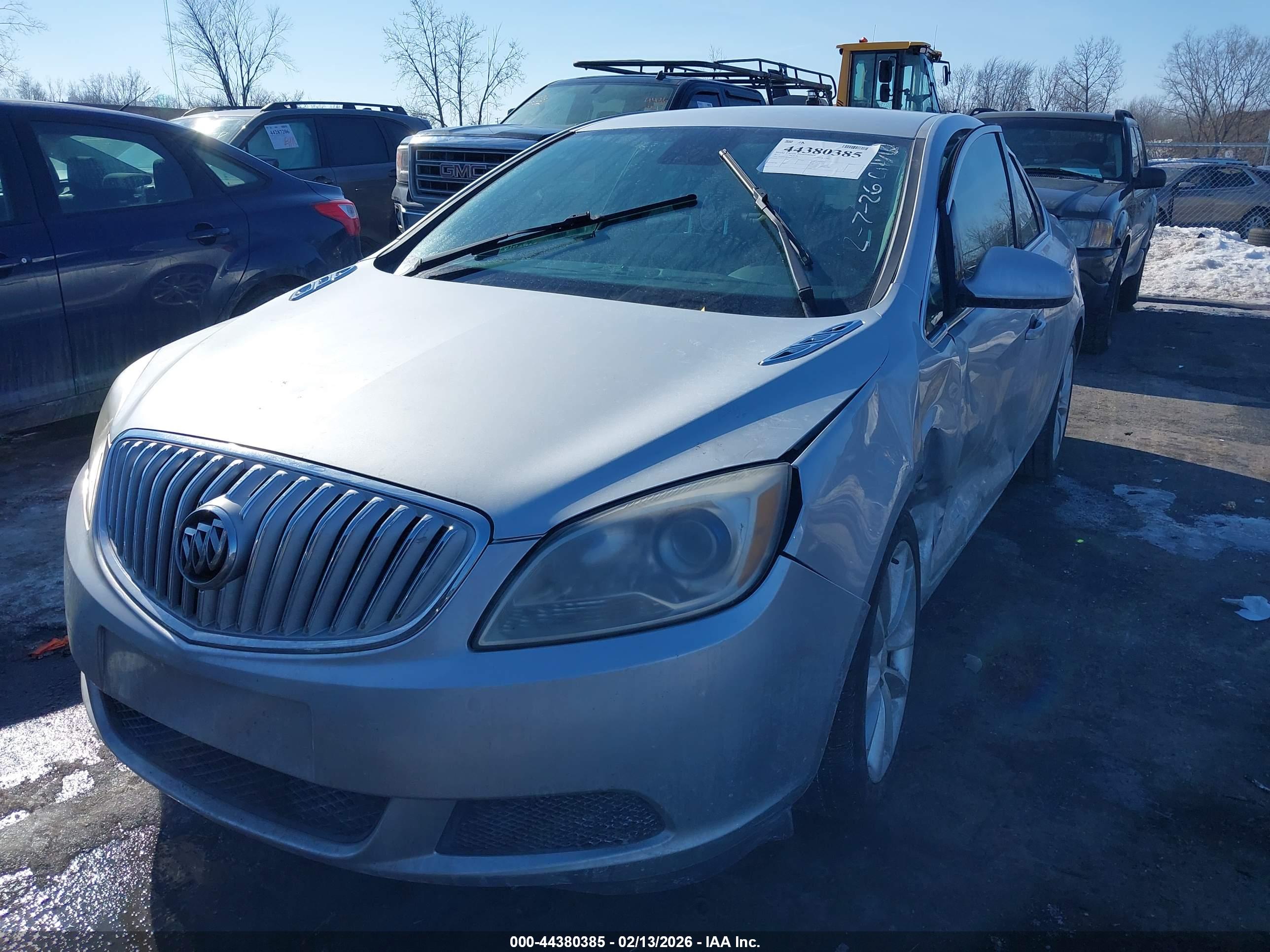 BUICK VERANO image 2