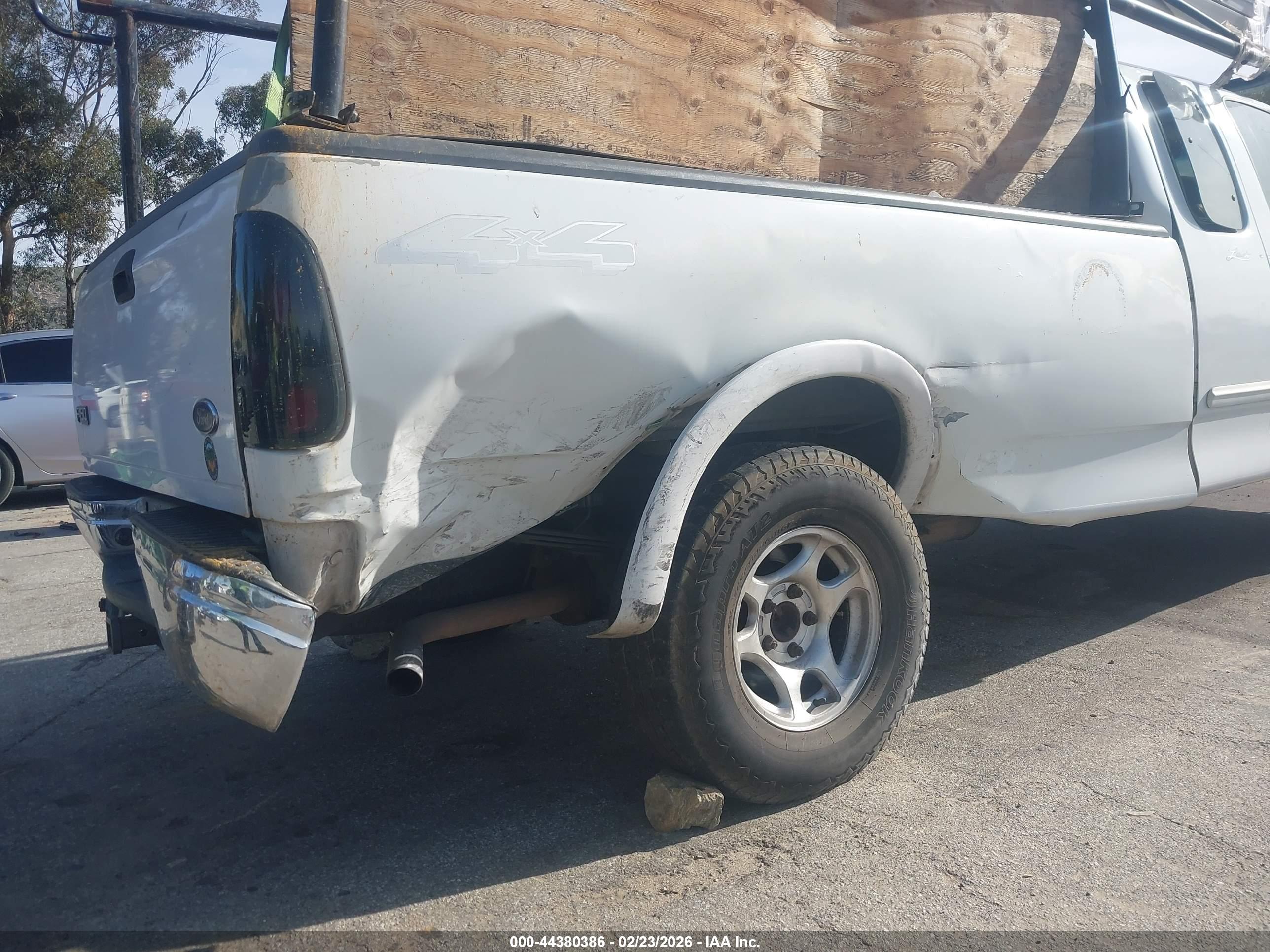 FORD F-150 image 6