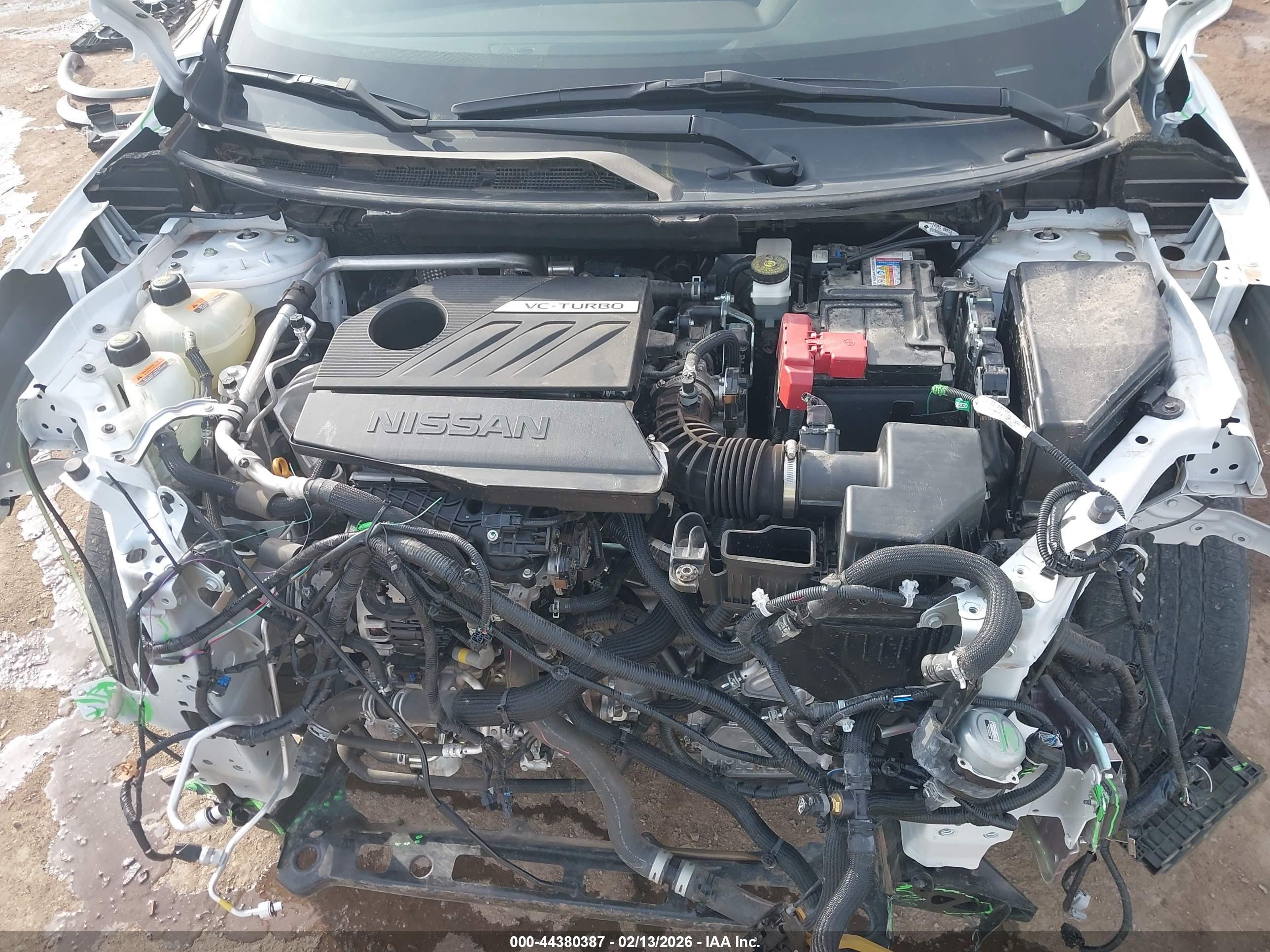 NISSAN ROGUE image 10