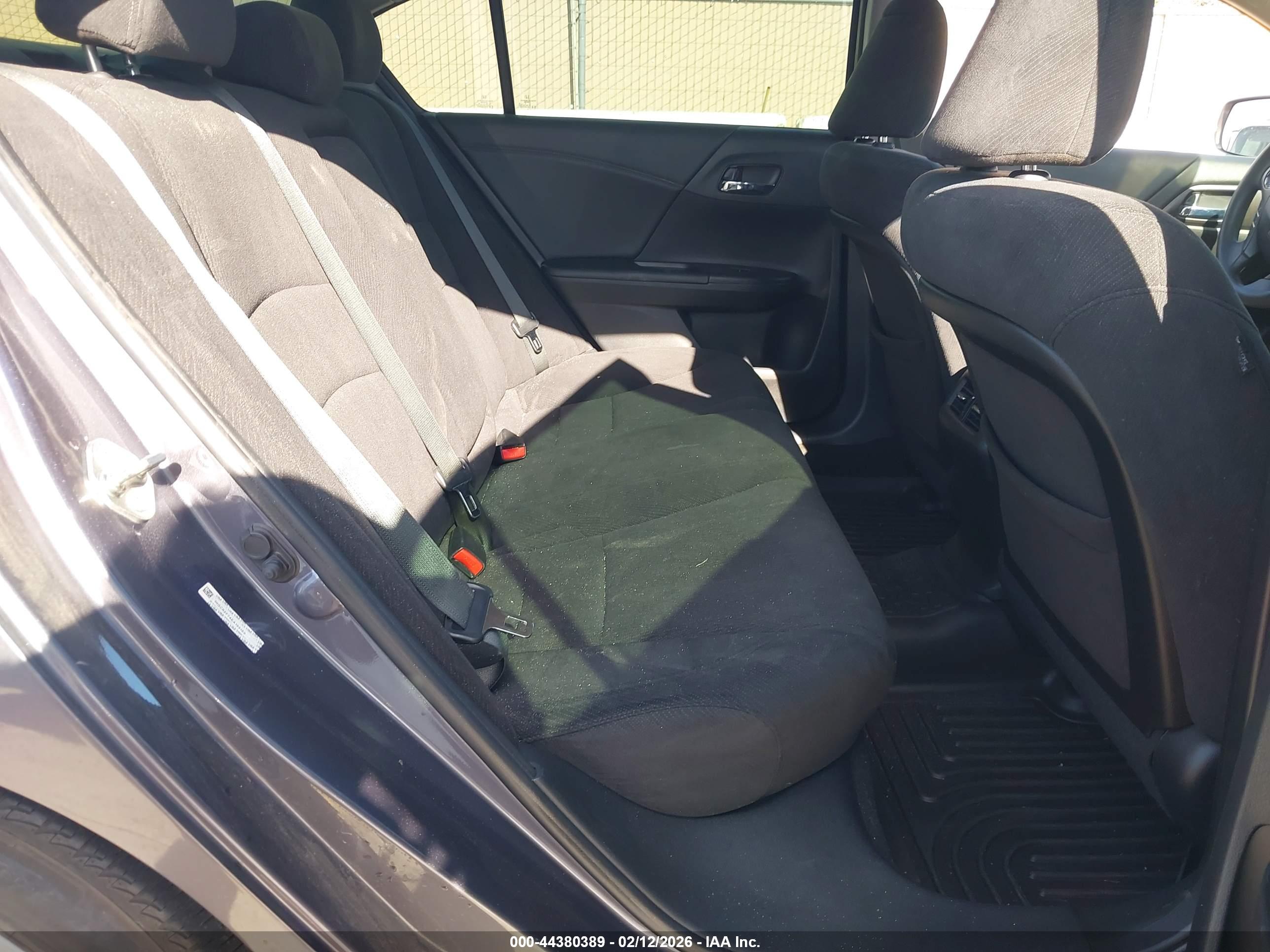 HONDA ACCORD image 8