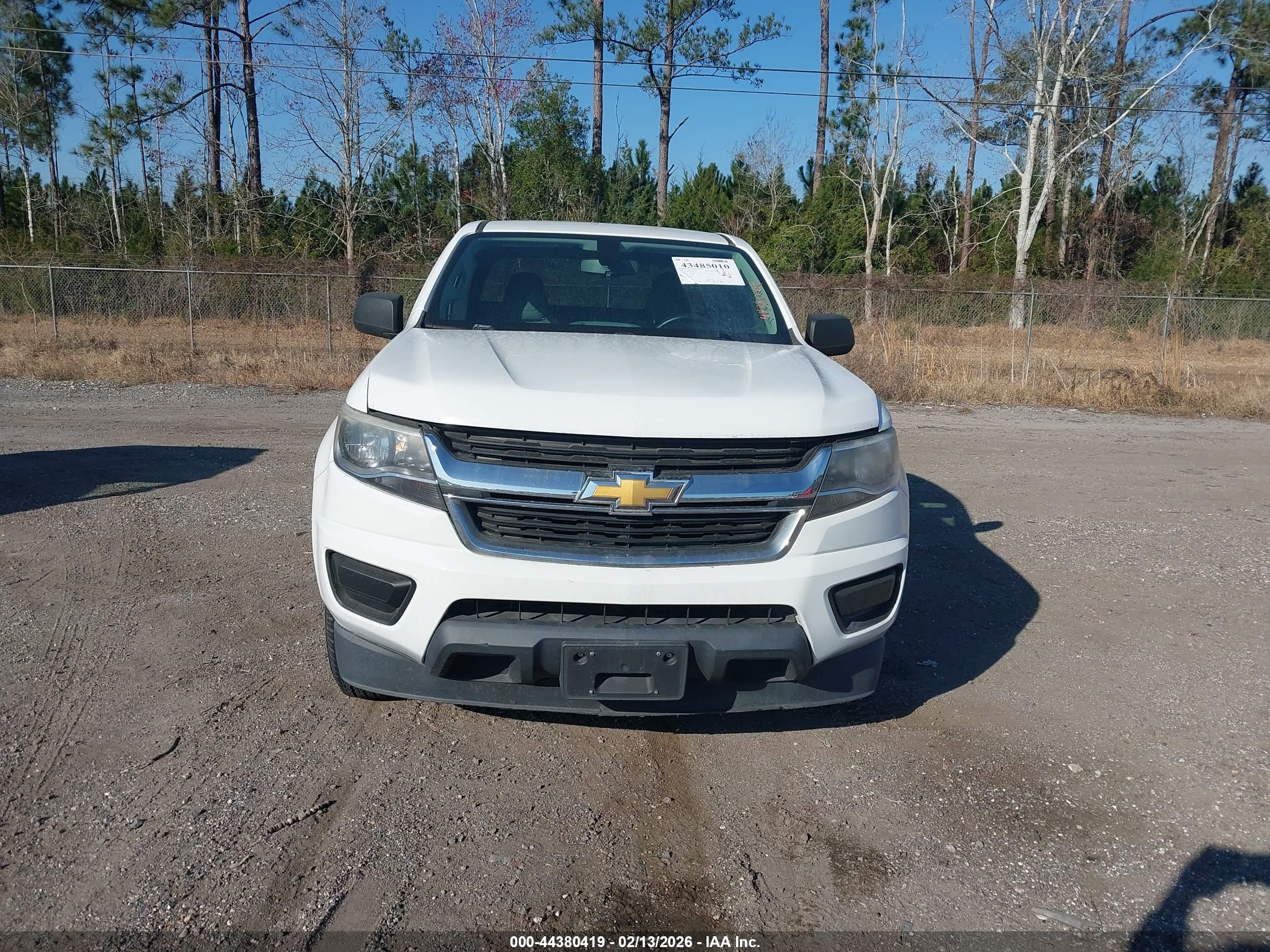 CHEVROLET COLORADO image 6