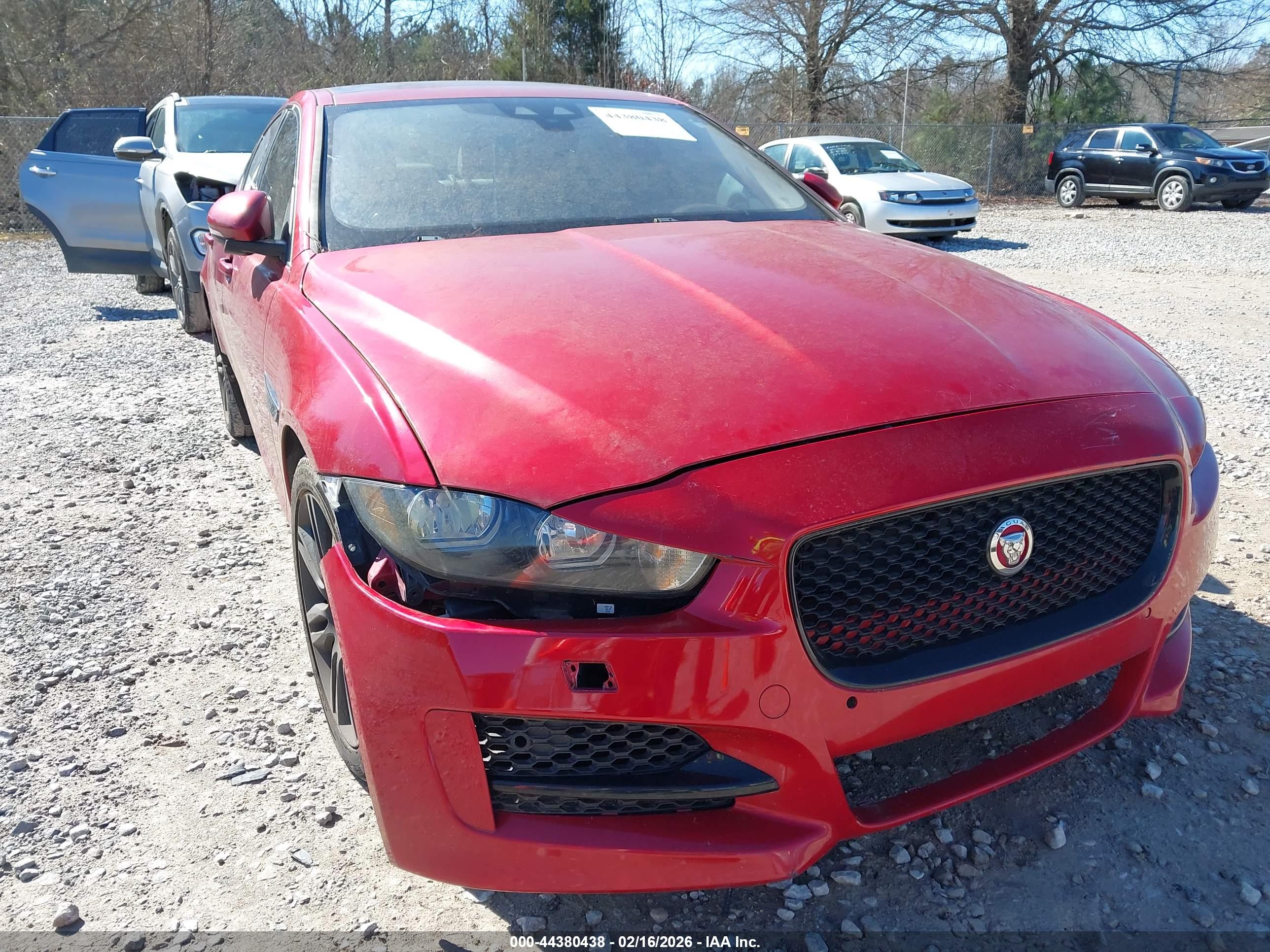 JAGUAR XE image 6
