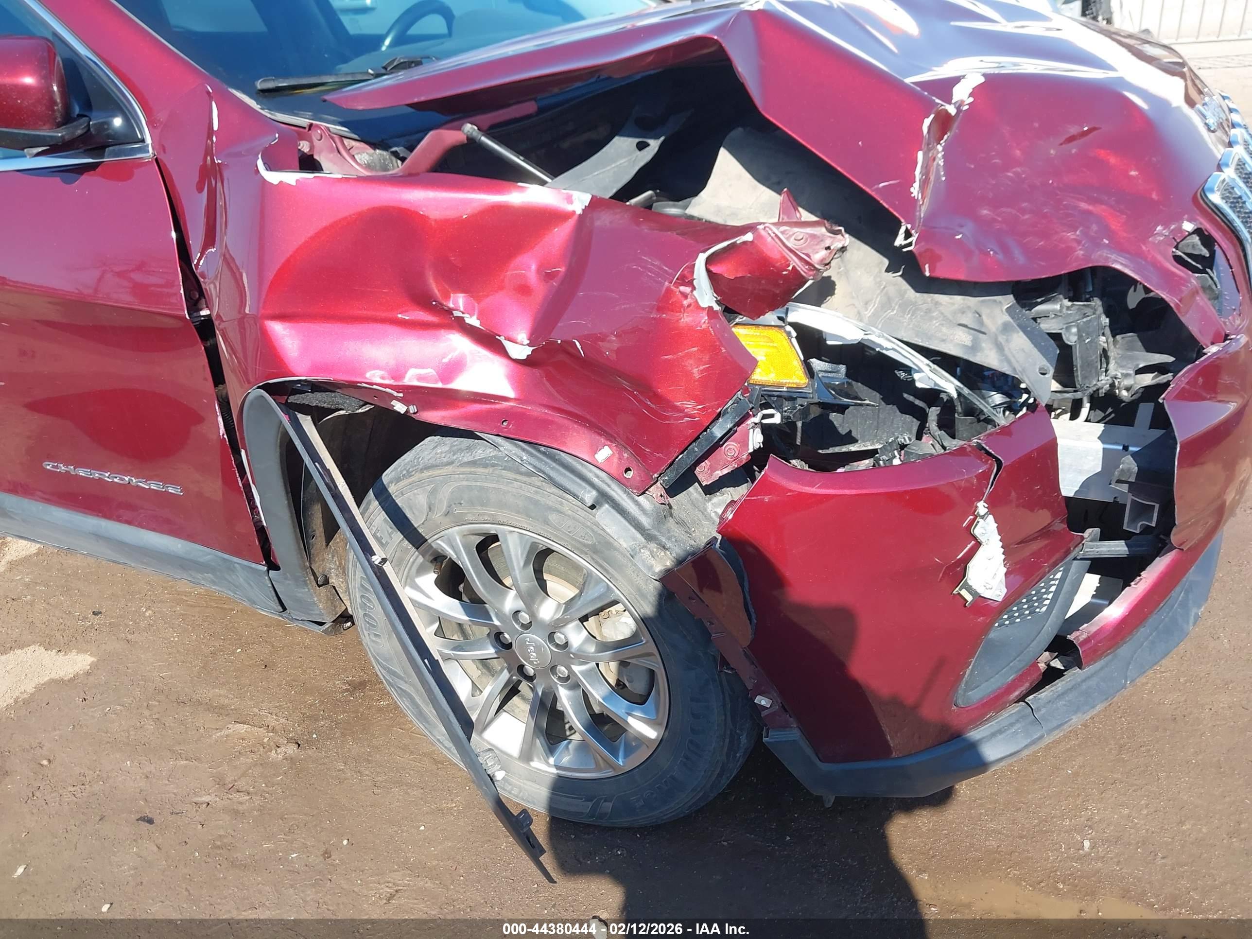JEEP CHEROKEE image 6