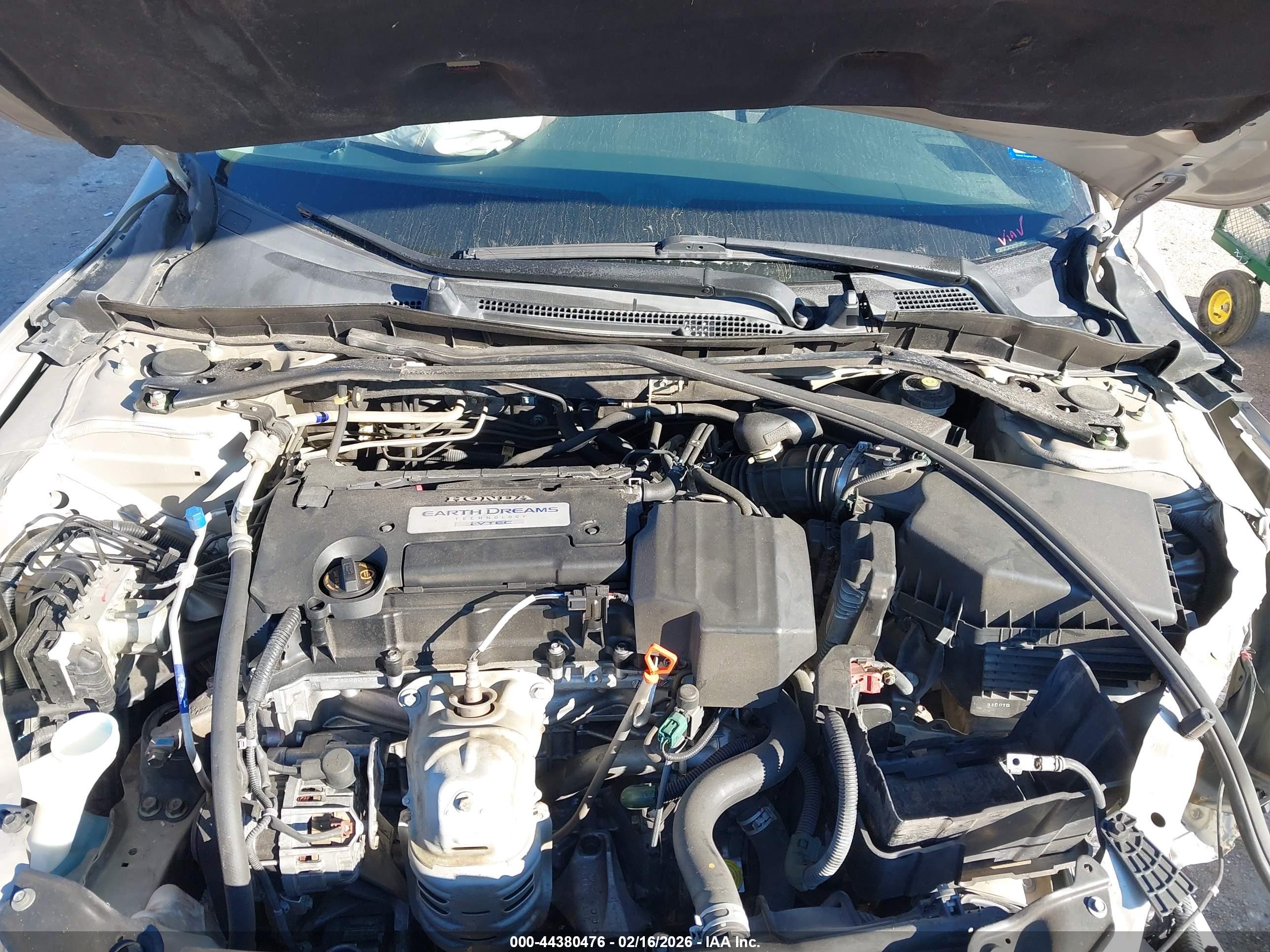 HONDA ACCORD image 10