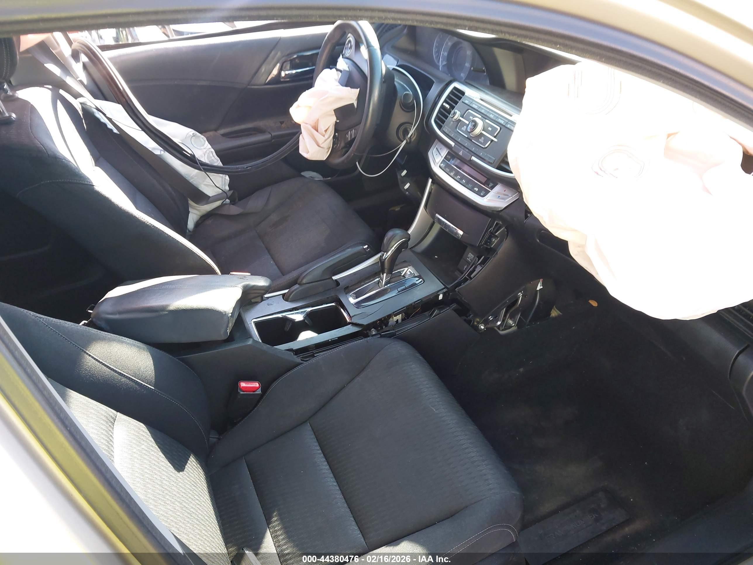 HONDA ACCORD image 5