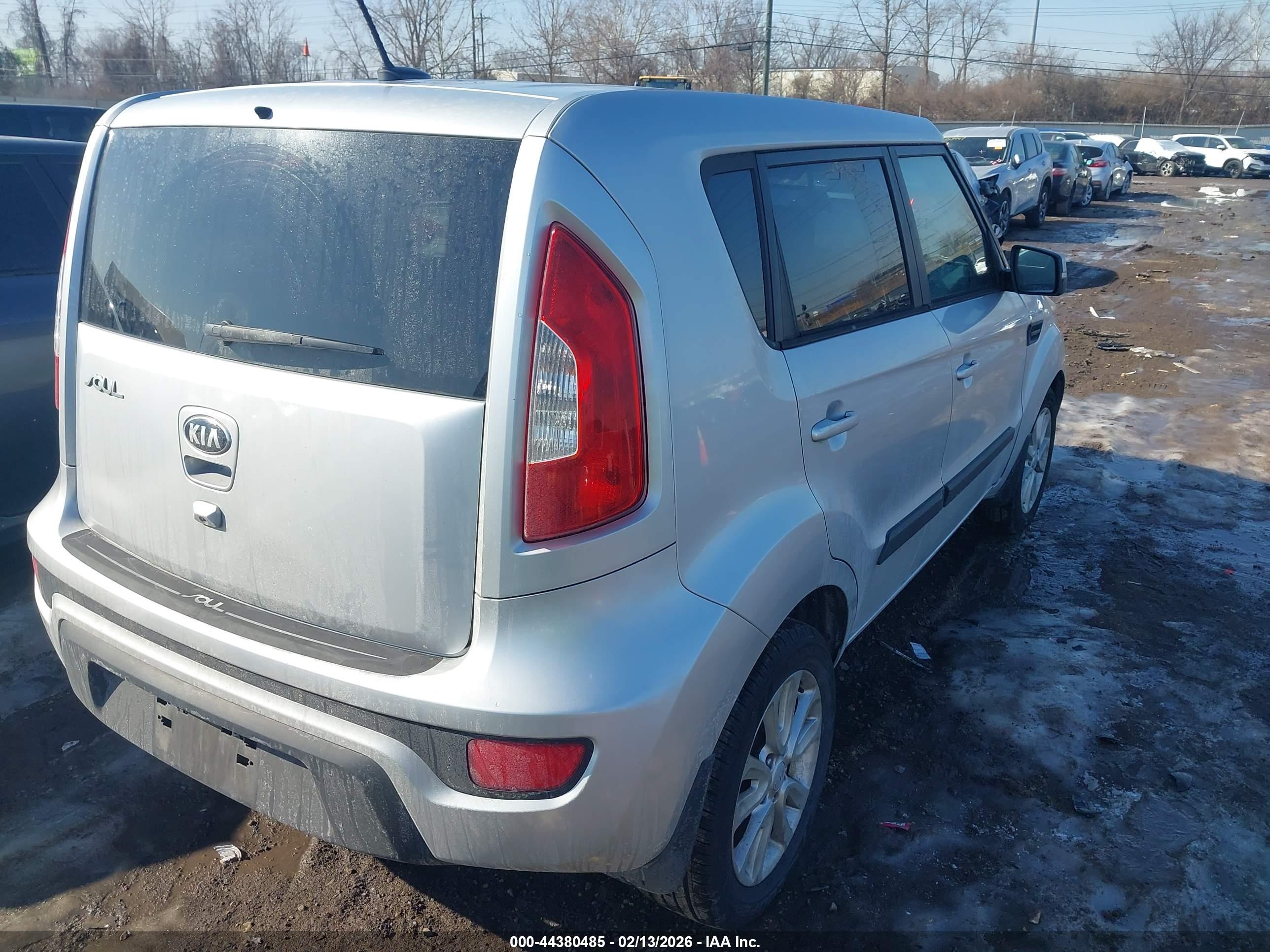 KIA SOUL image 4