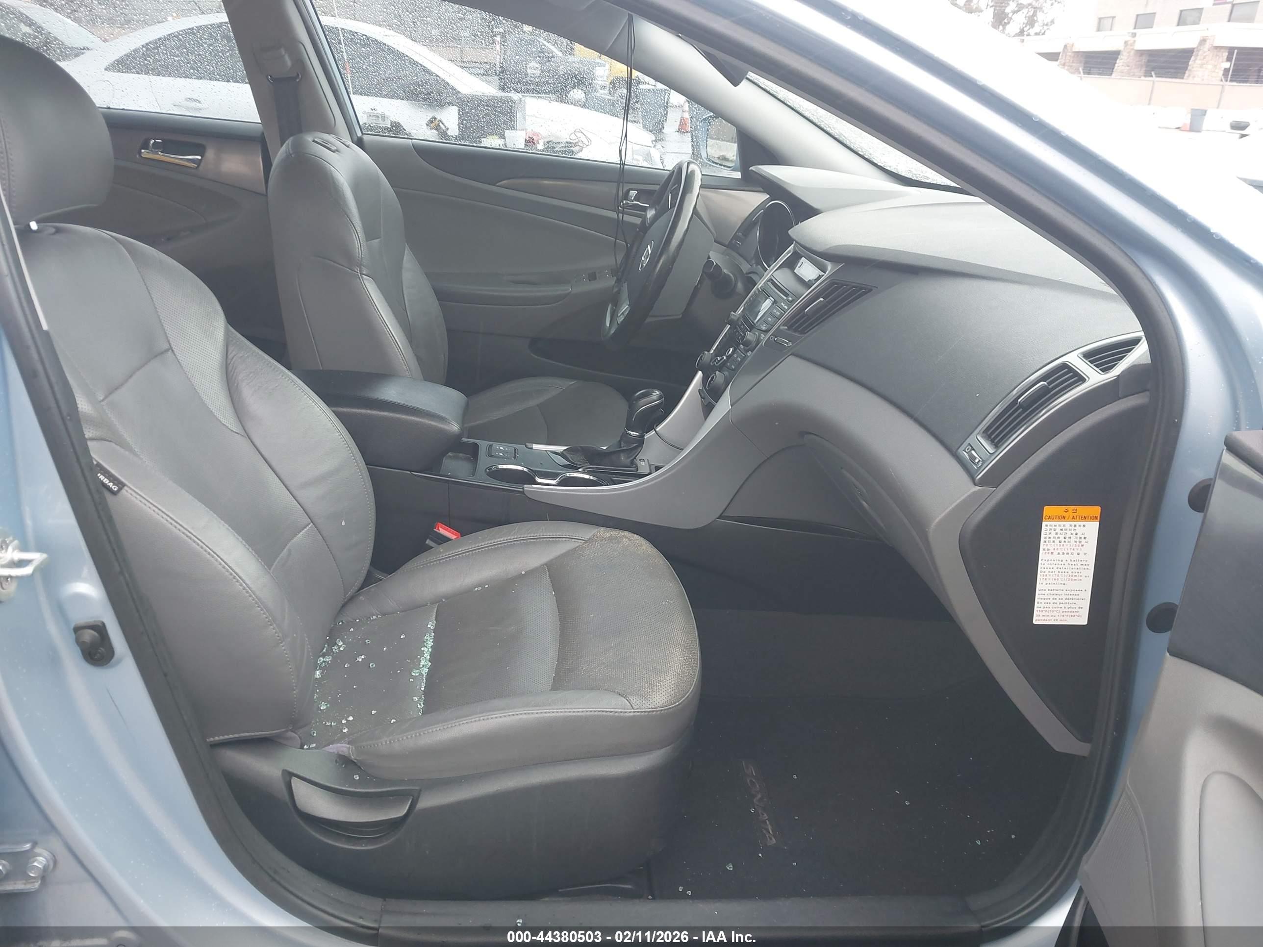 HYUNDAI SONATA image 5