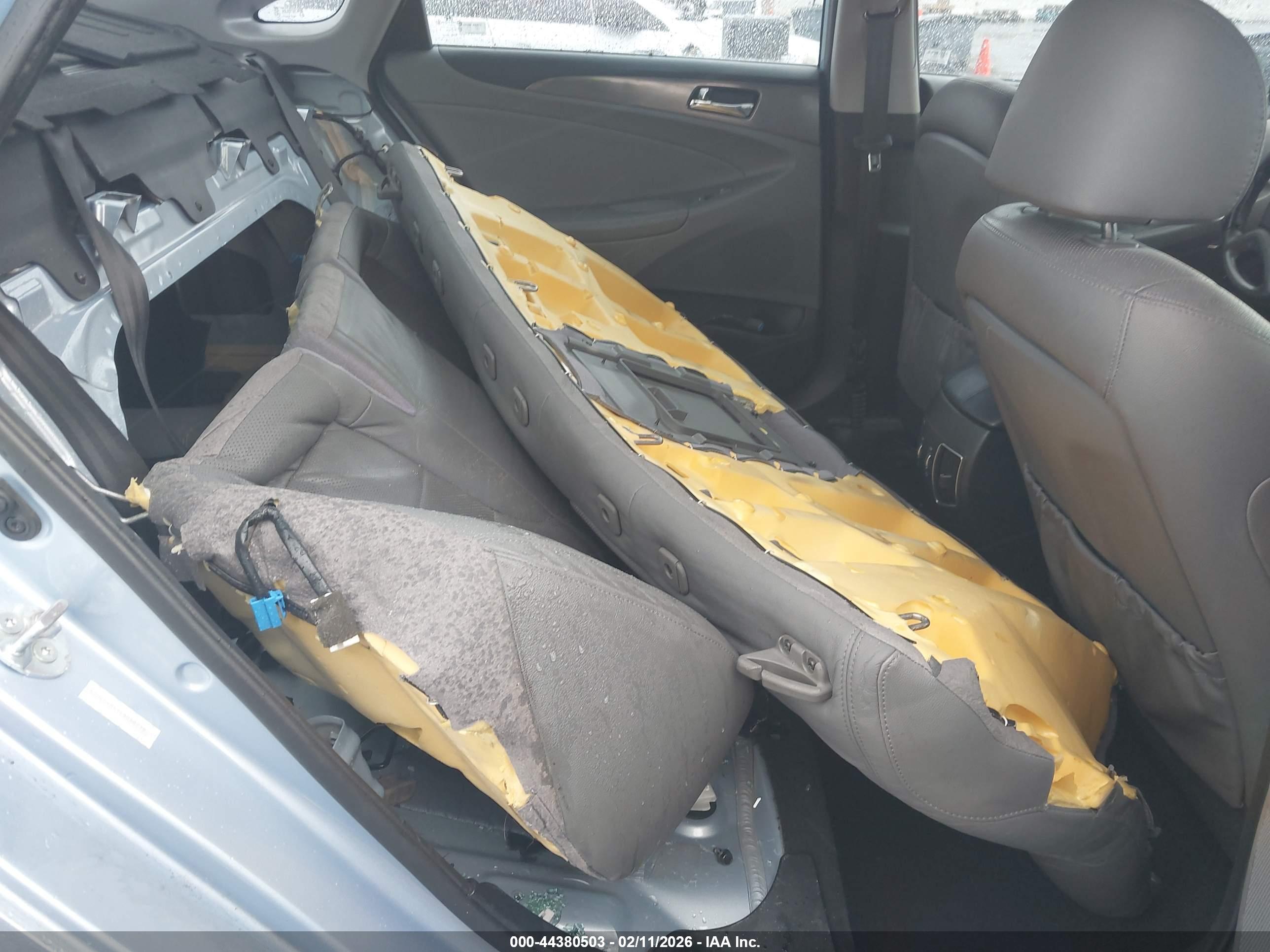 HYUNDAI SONATA image 8