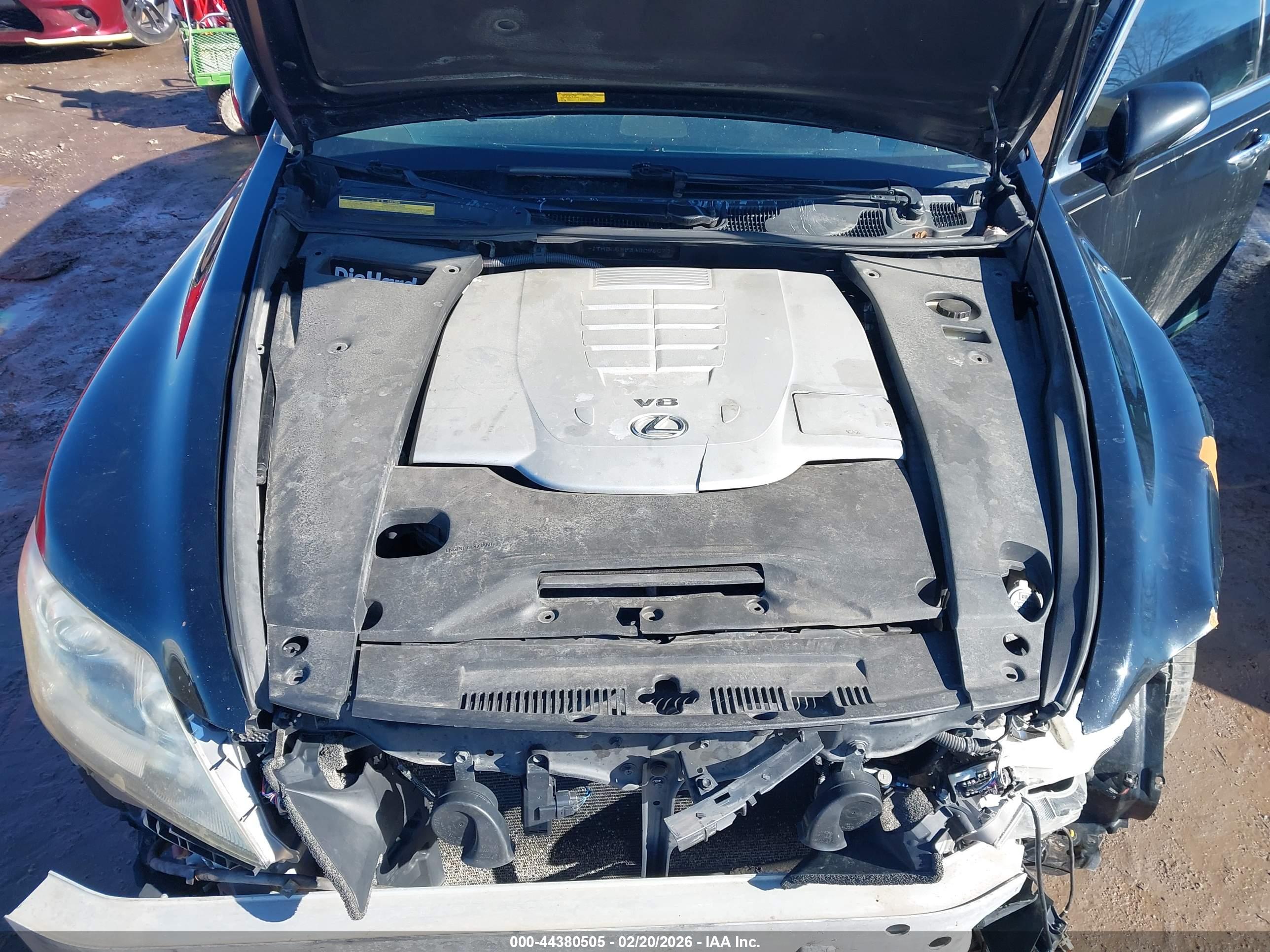 LEXUS LS image 10
