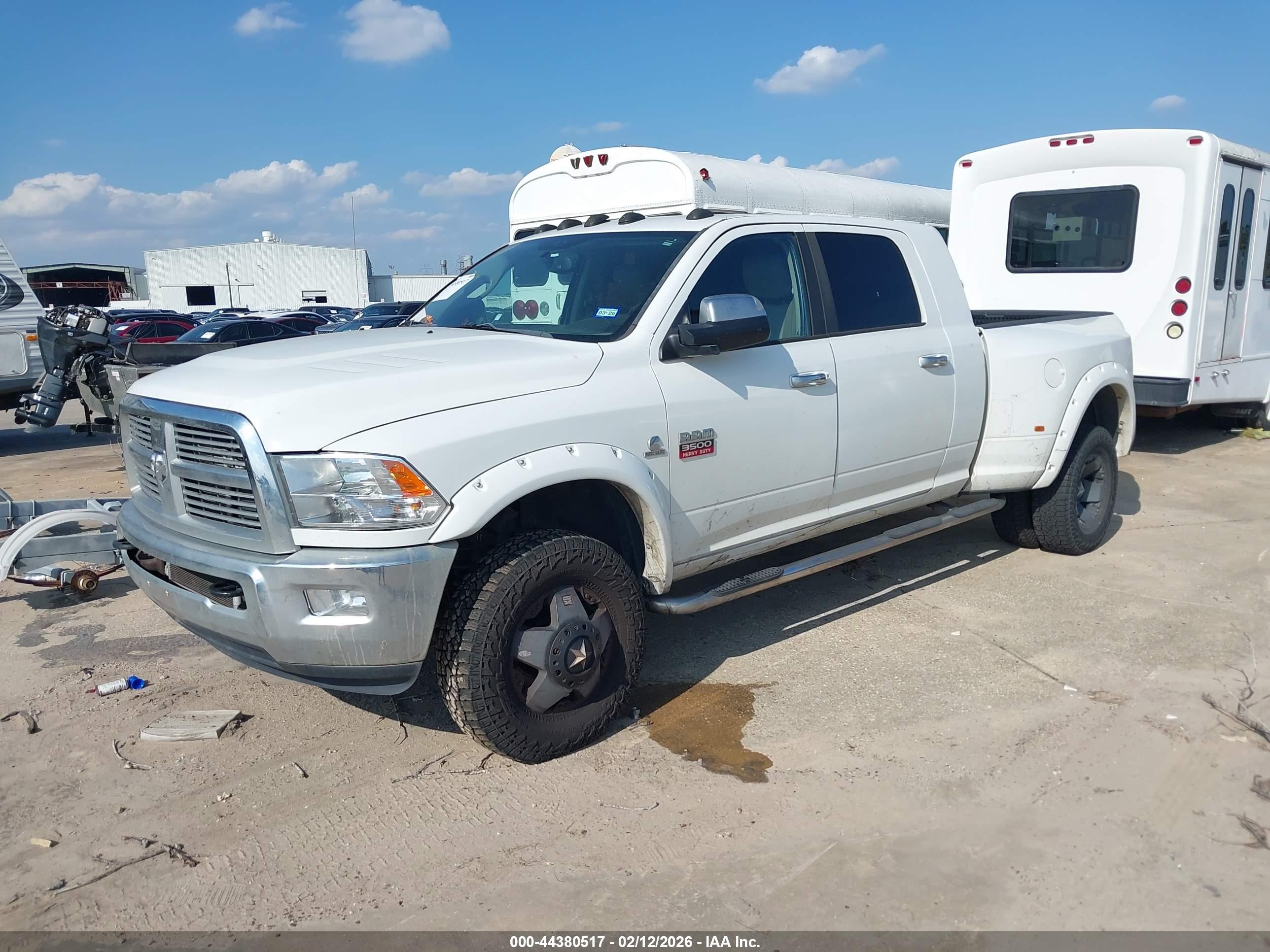 RAM 3500 image 2