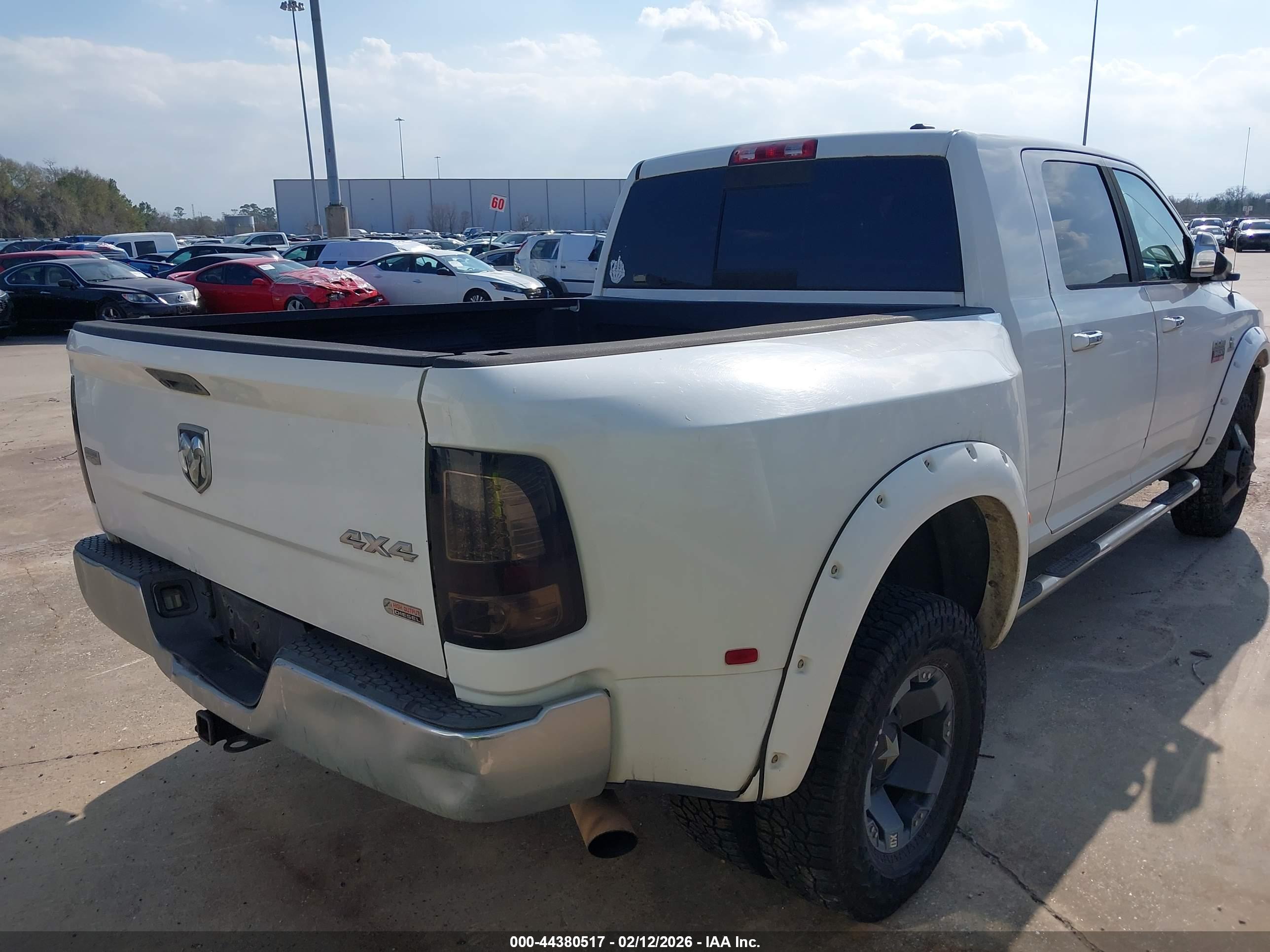 RAM 3500 image 4