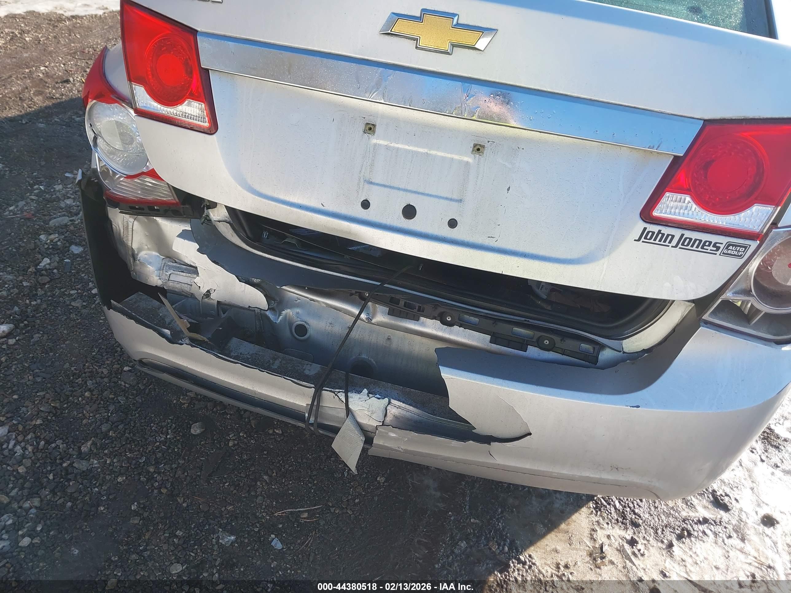 CHEVROLET CRUZE image 6